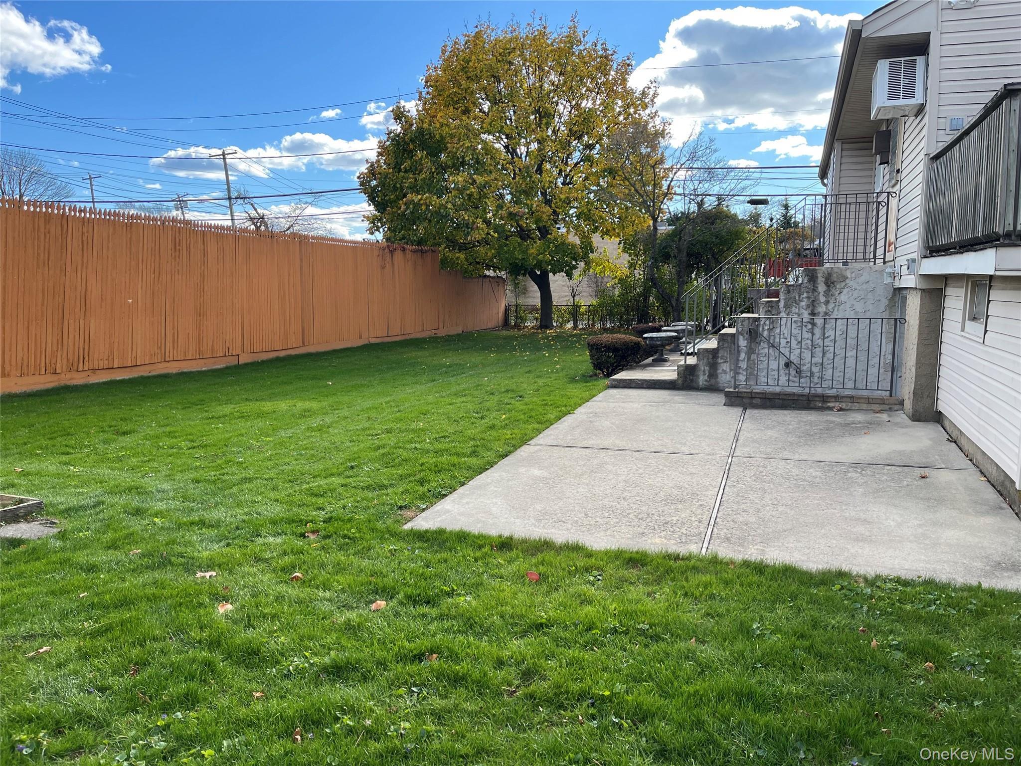 Single Family Lawrence  Nassau County, NY 11572, MLS-920924-24