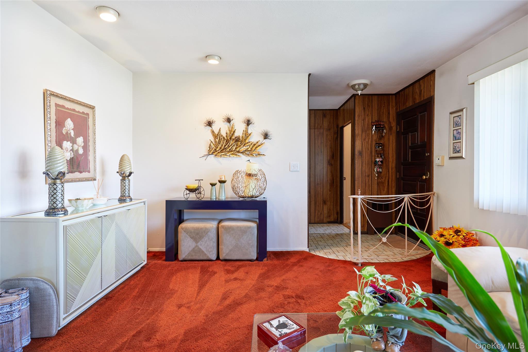 Single Family Lawrence  Nassau County, NY 11572, MLS-920924-4