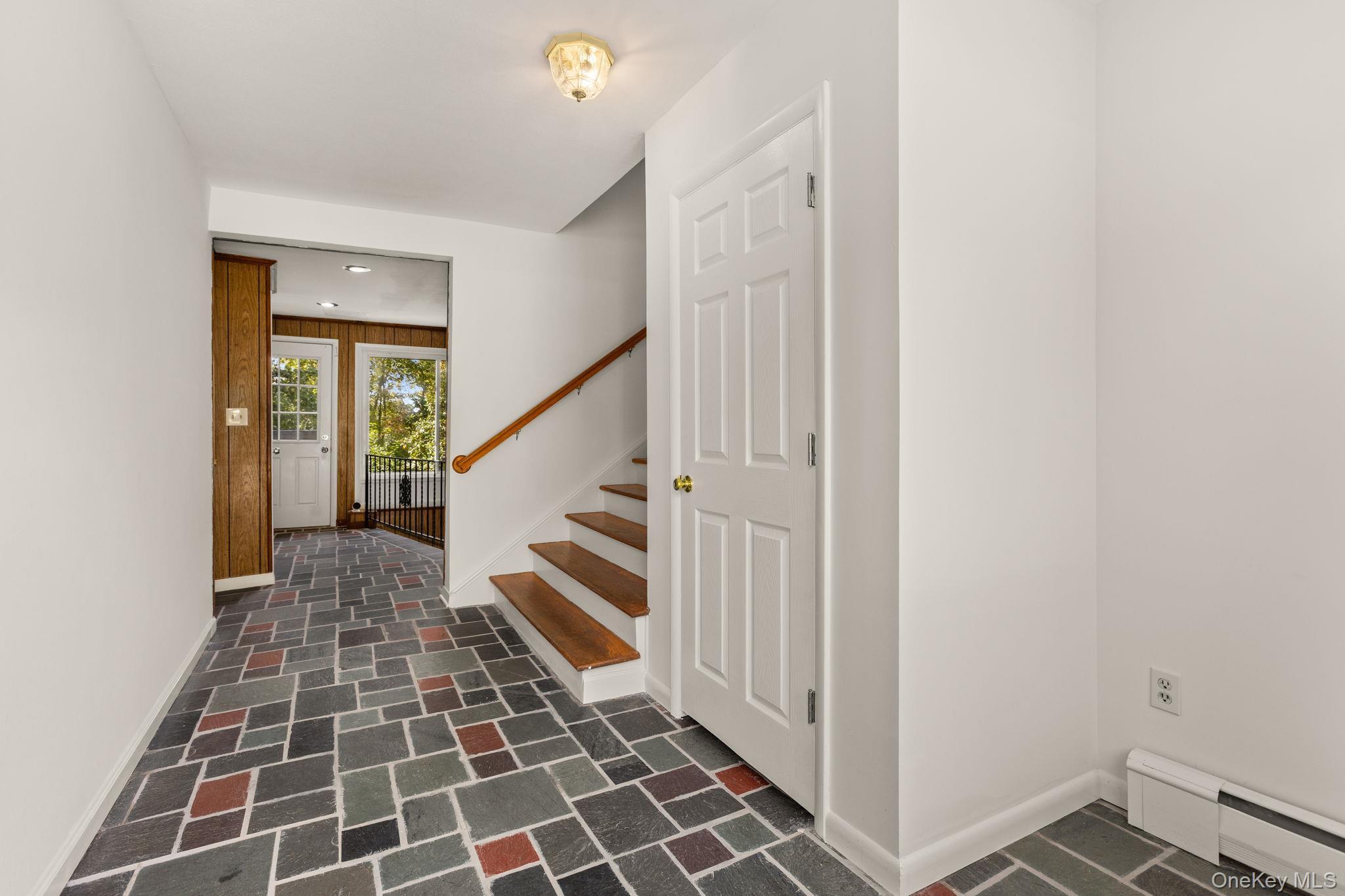 Single Family Manor  Dutchess County, NY 12603, MLS-920932-4