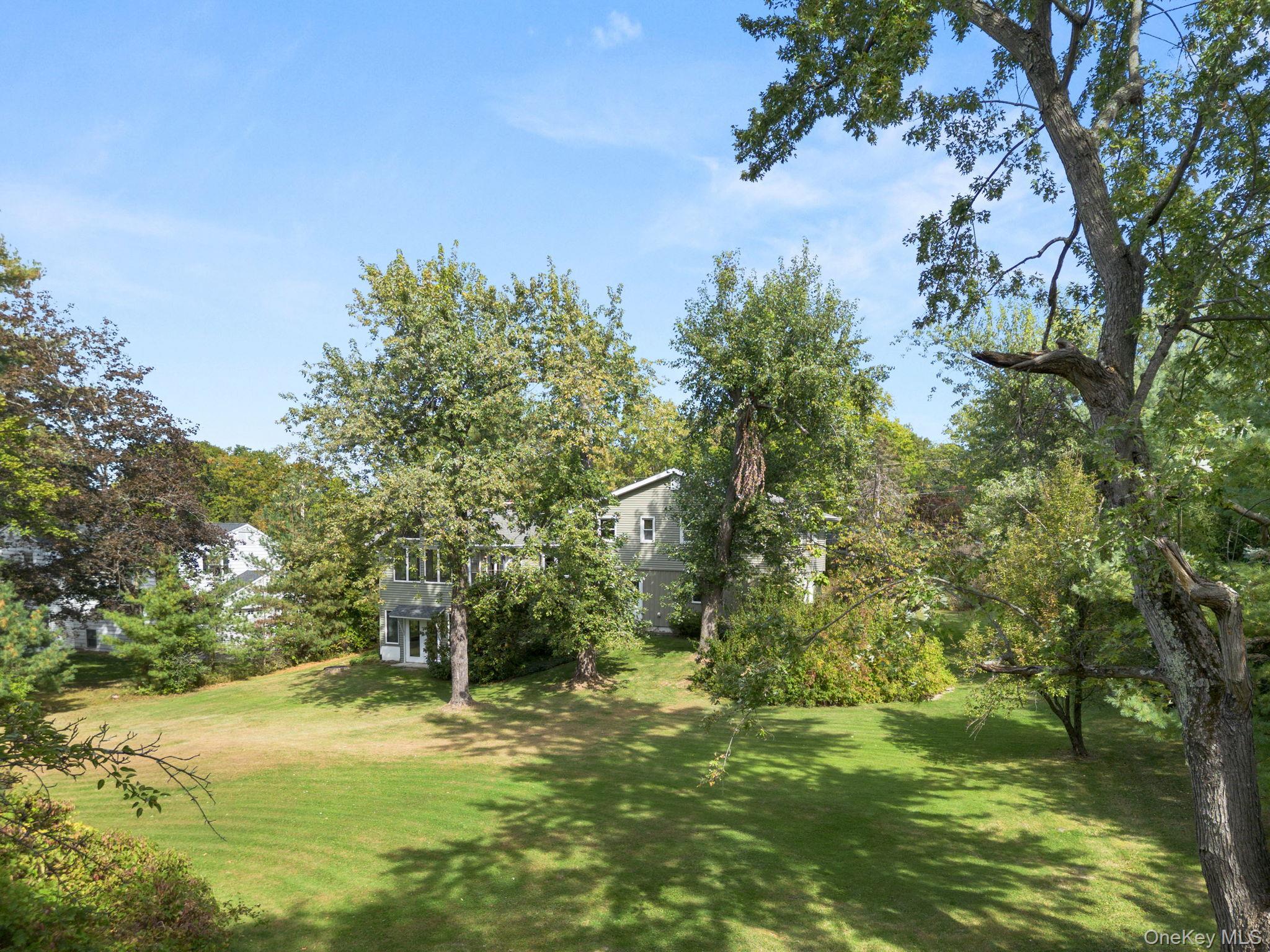 Single Family Manor  Dutchess County, NY 12603, MLS-920932-41