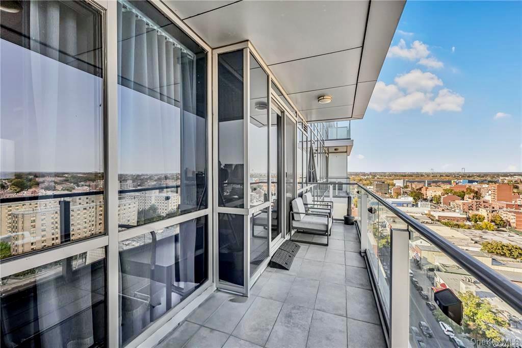 Condo Farrington Street  Queens, NY 11354, MLS-920963-7