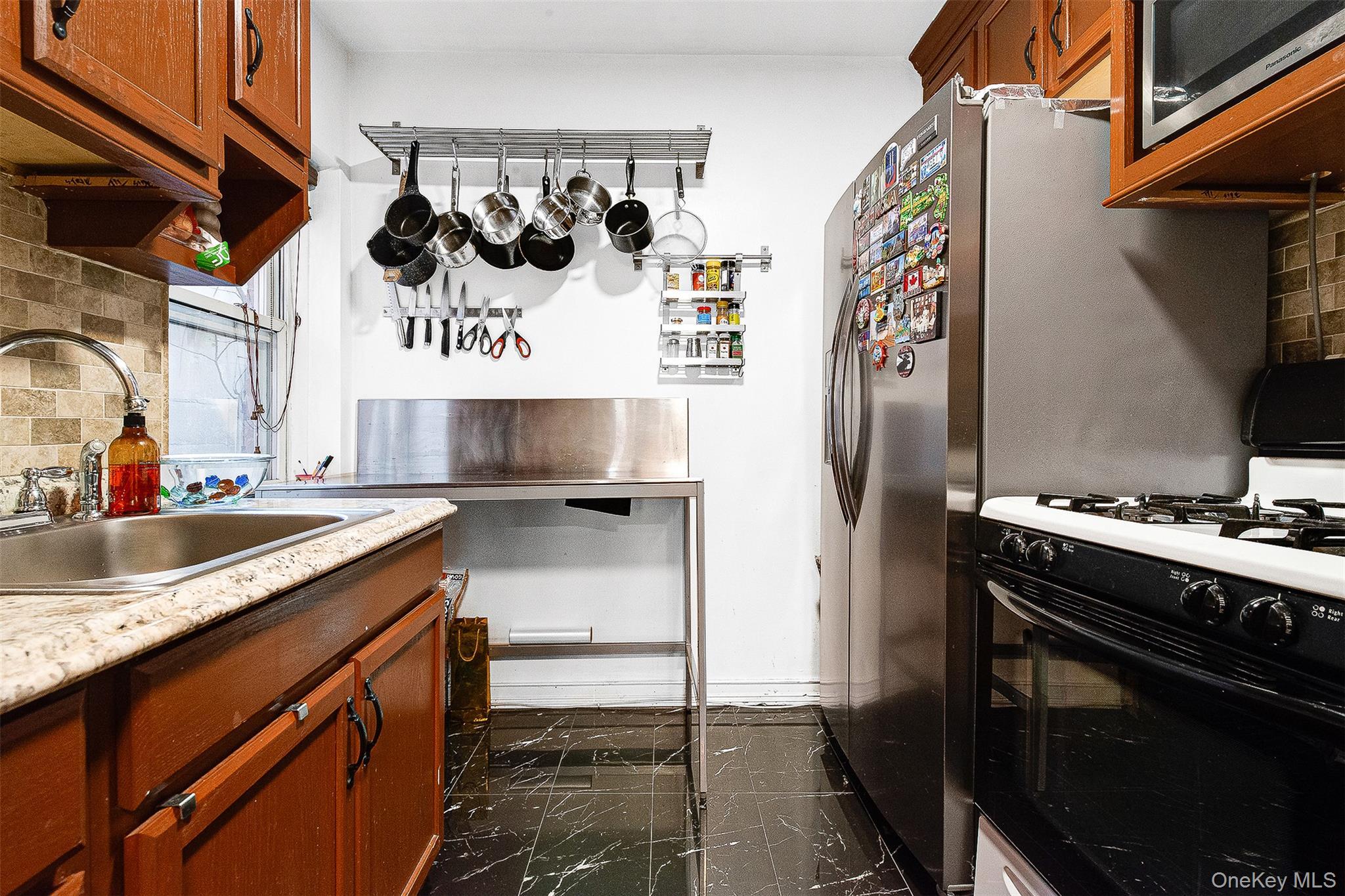 Coop 67th  Queens, NY 11375, MLS-920972-8