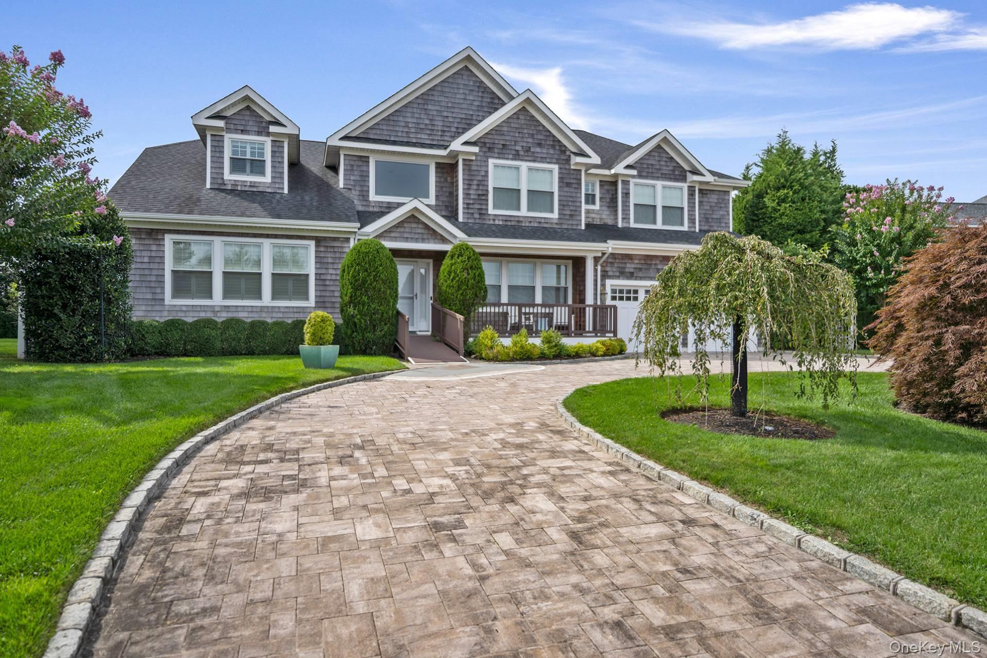 Single Family Spring  Suffolk County, NY 11968, MLS-920991-39