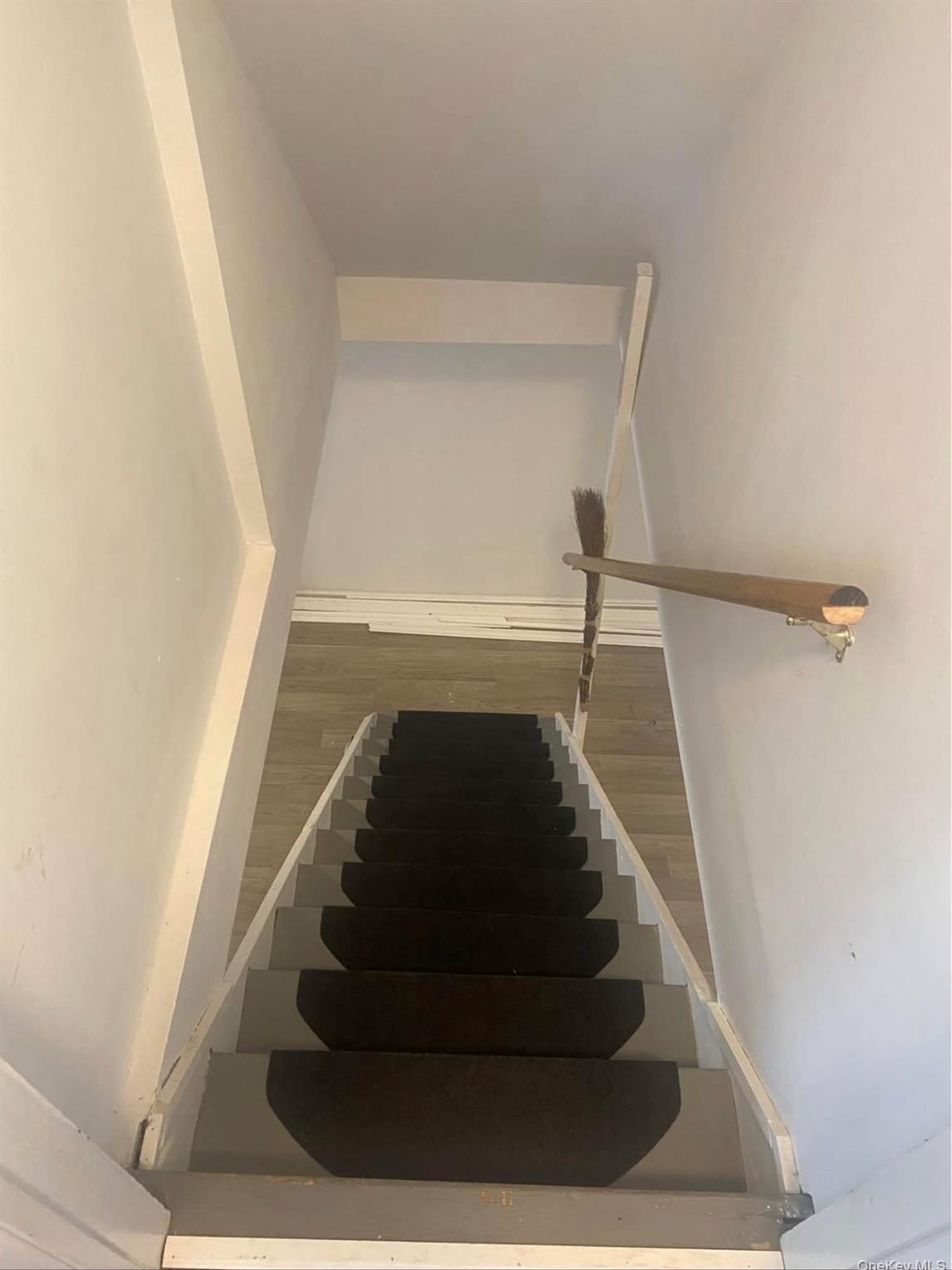 Single Family Mineola Nassau County, NY 11514, MLS-921022-7