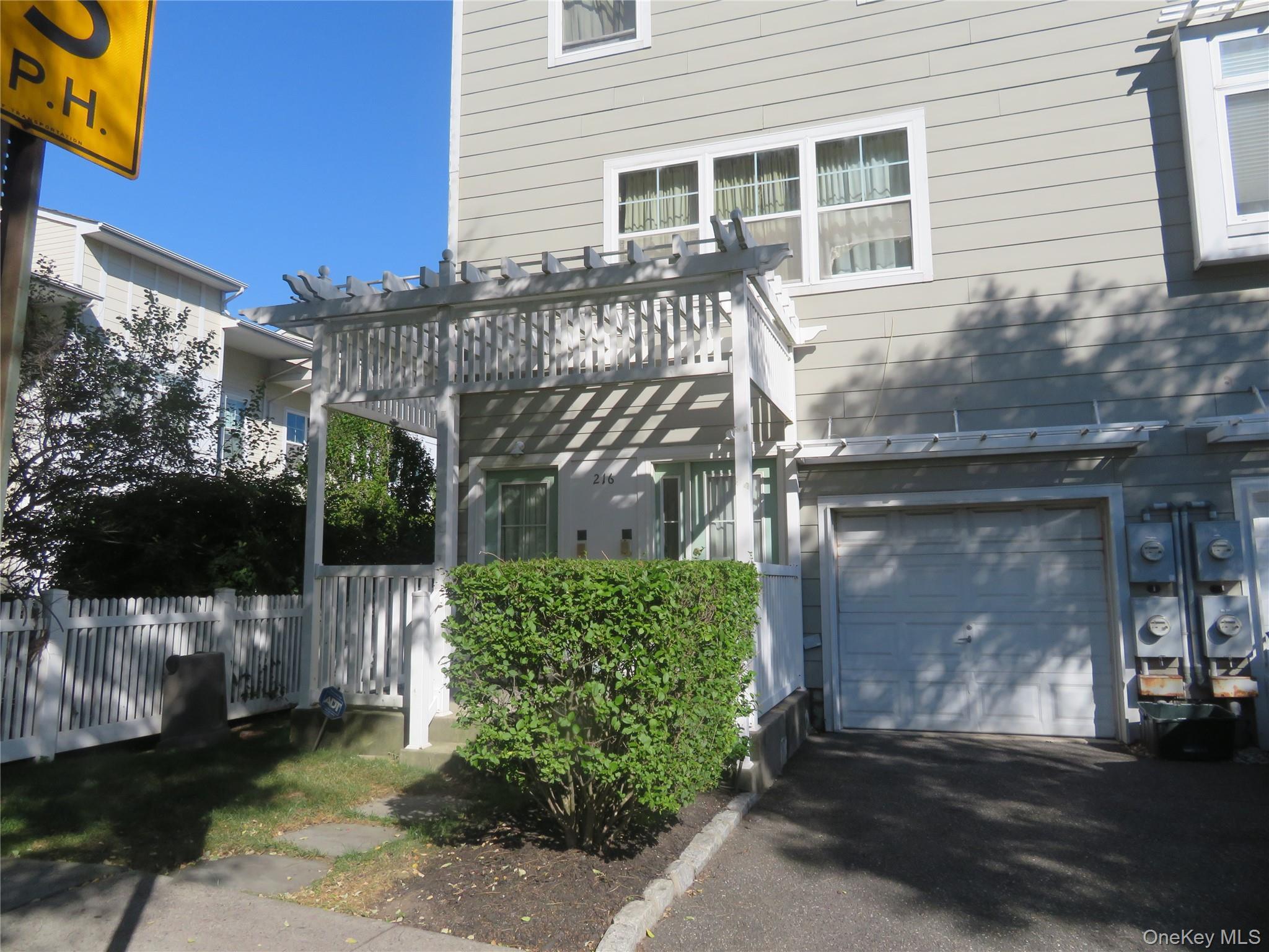 Single Family Beach 79th  Queens, NY 11693, MLS-921042-6