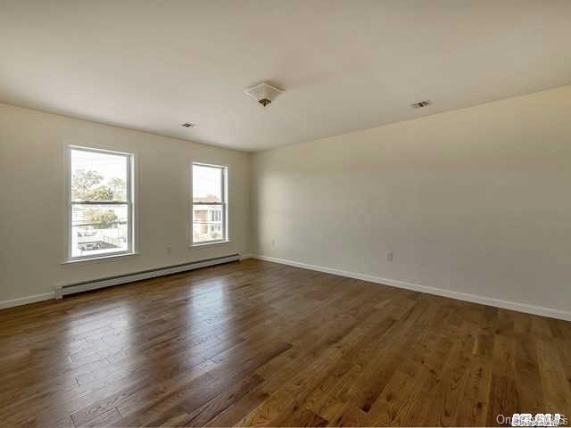 Single Family Carrel  Nassau County, NY 11572, MLS-921050-17