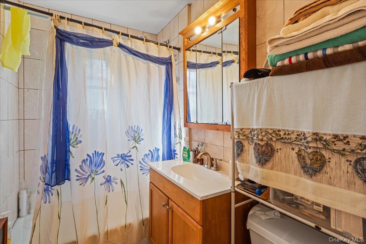 Single Family 26th  Queens, NY 11354, MLS-921053-22