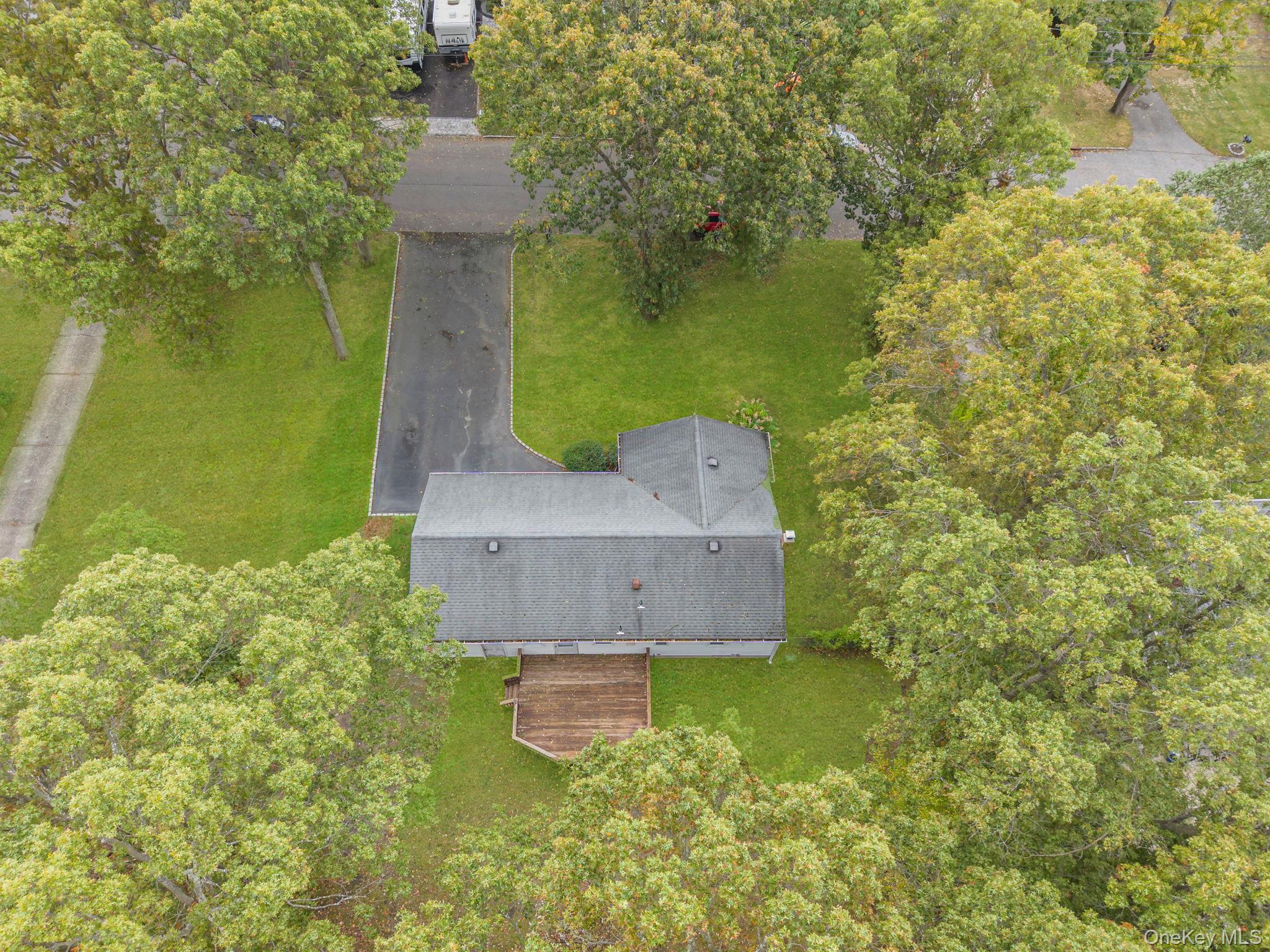 Single Family Pleasant Suffolk County, NY 11779, MLS-921058-39