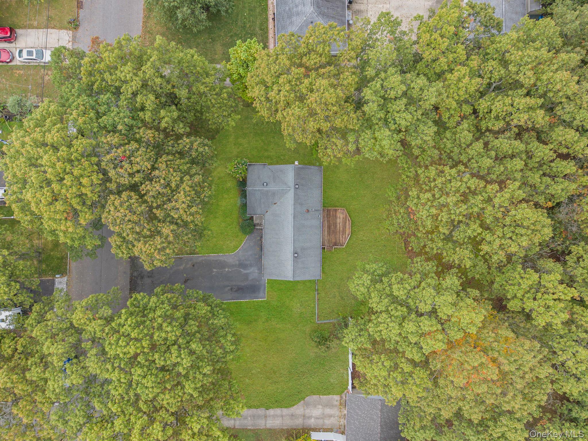 Single Family Pleasant Suffolk County, NY 11779, MLS-921058-41