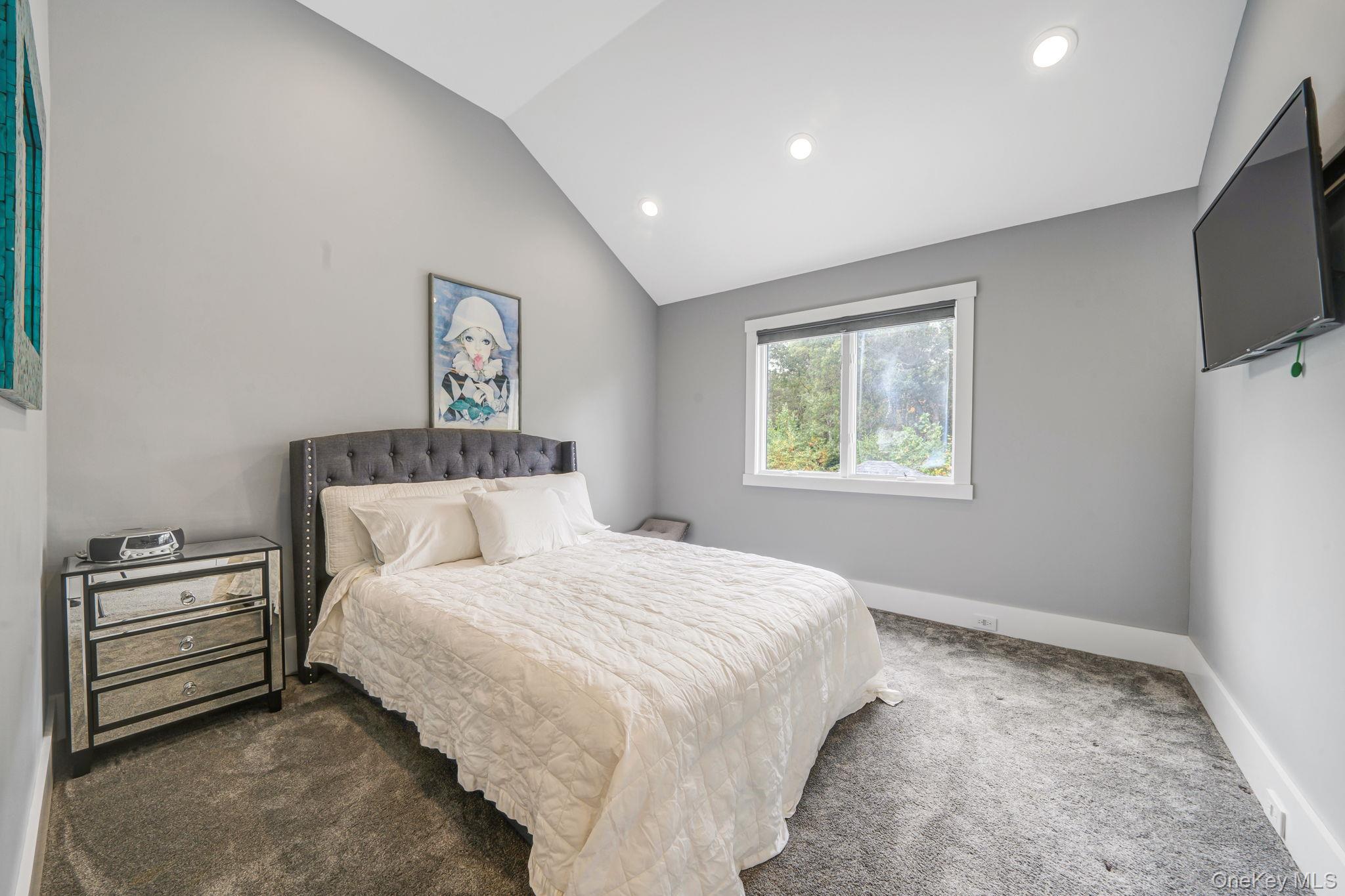 Single Family Deer Meadow  Suffolk County, NY 11719, MLS-921060-34