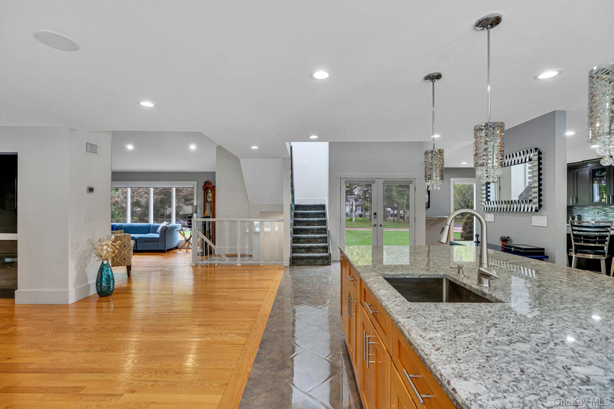 Single Family Deer Meadow  Suffolk County, NY 11719, MLS-921060-38