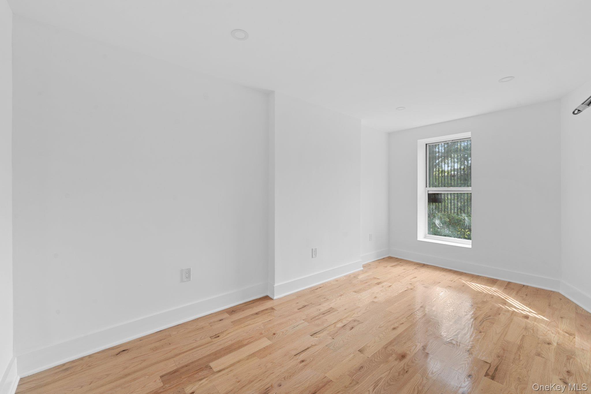 Single Family Madison Brooklyn, NY 11221, MLS-921065-10