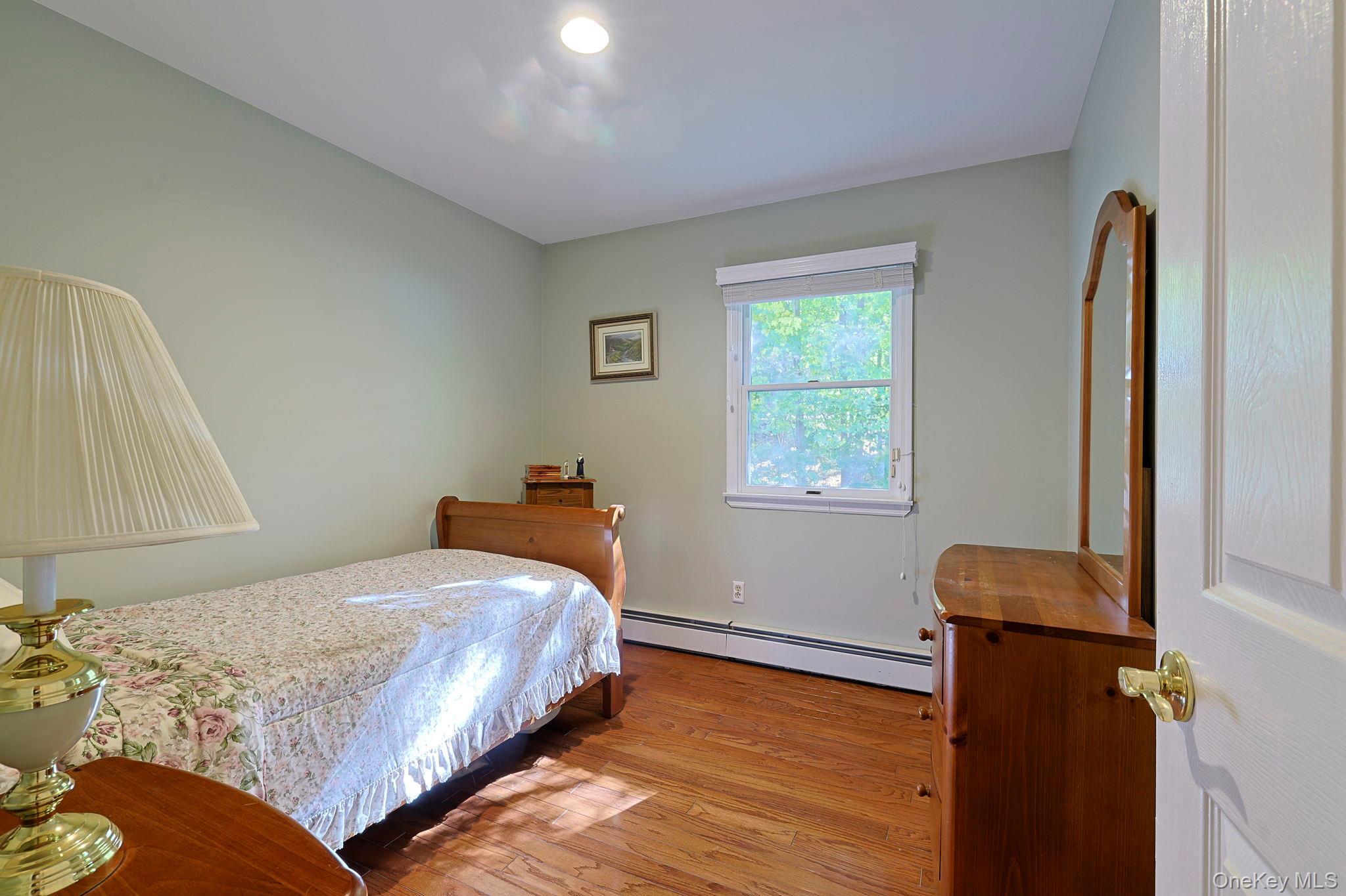 Single Family Woodbury Orange County, NY 10930, MLS-921087-15