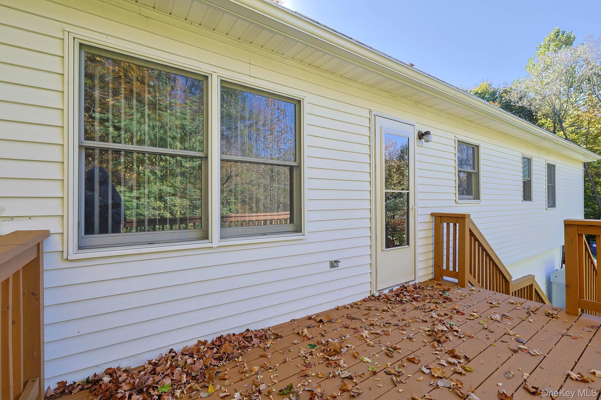 Single Family Woodbury Orange County, NY 10930, MLS-921087-25