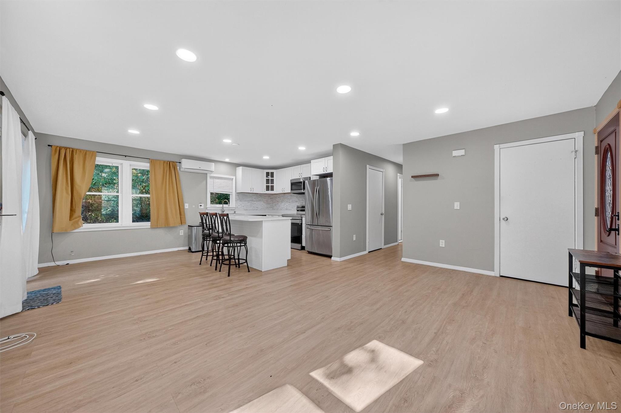 Single Family 3rd  Ulster County, NY 12547, MLS-921093-10