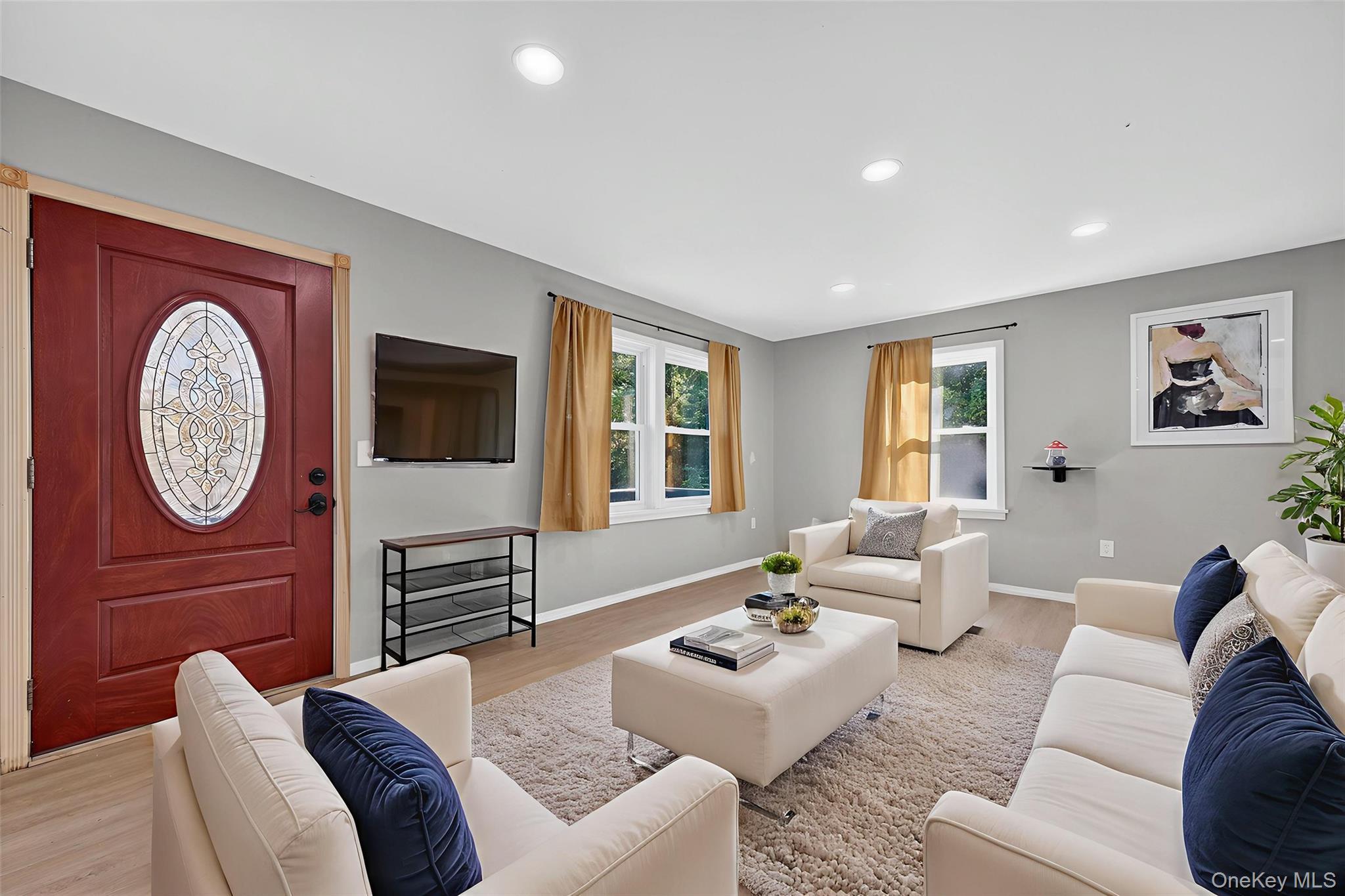 Single Family 3rd  Ulster County, NY 12547, MLS-921093-3