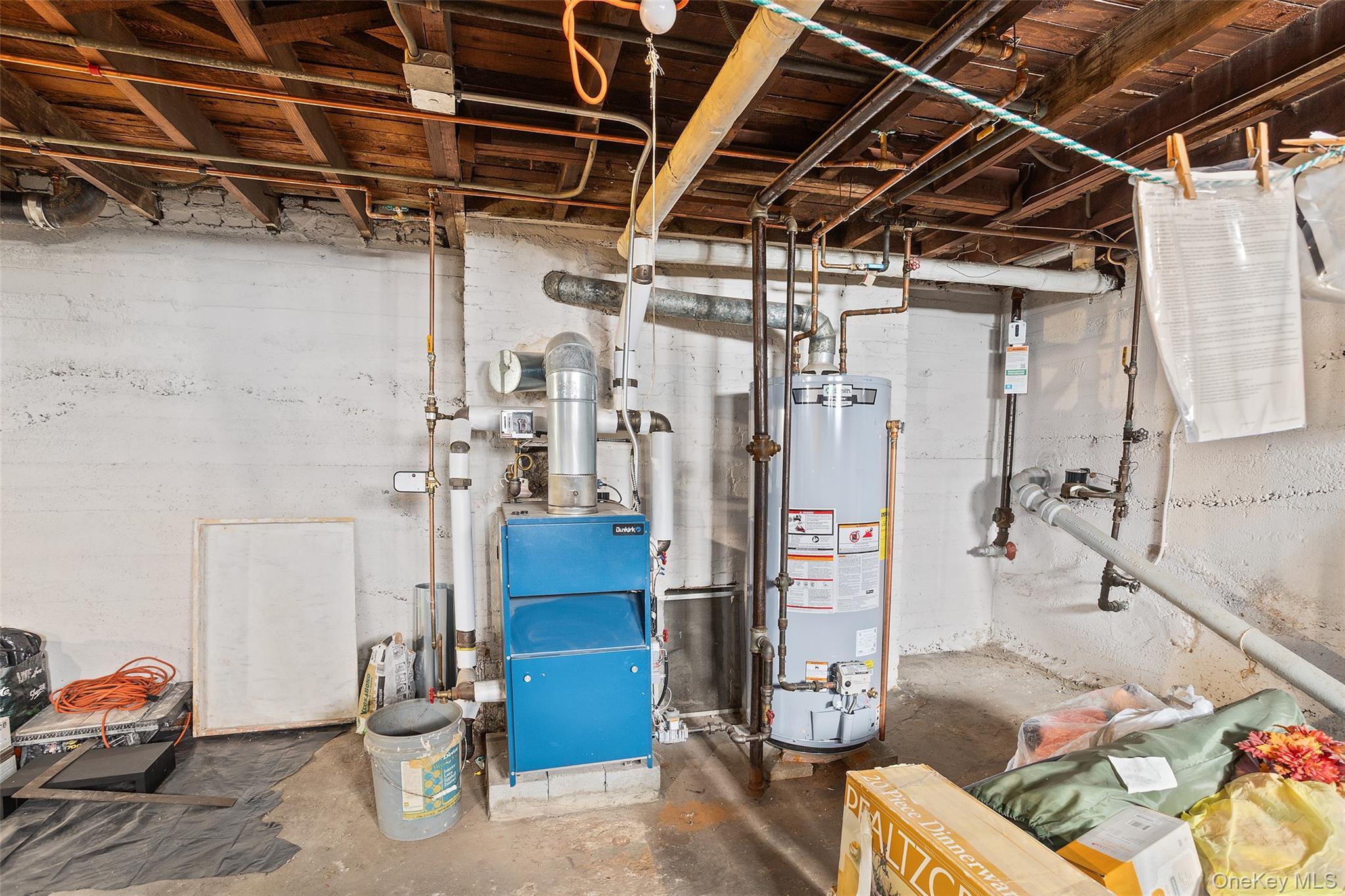 Single Family Laconia  Bronx, NY 10469, MLS-921097-25