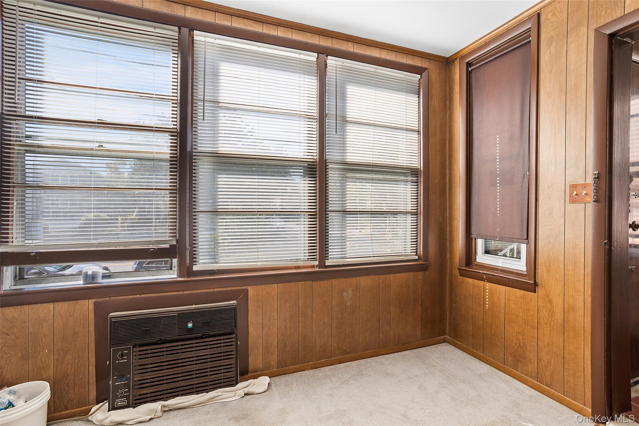 Single Family Laconia  Bronx, NY 10469, MLS-921097-4