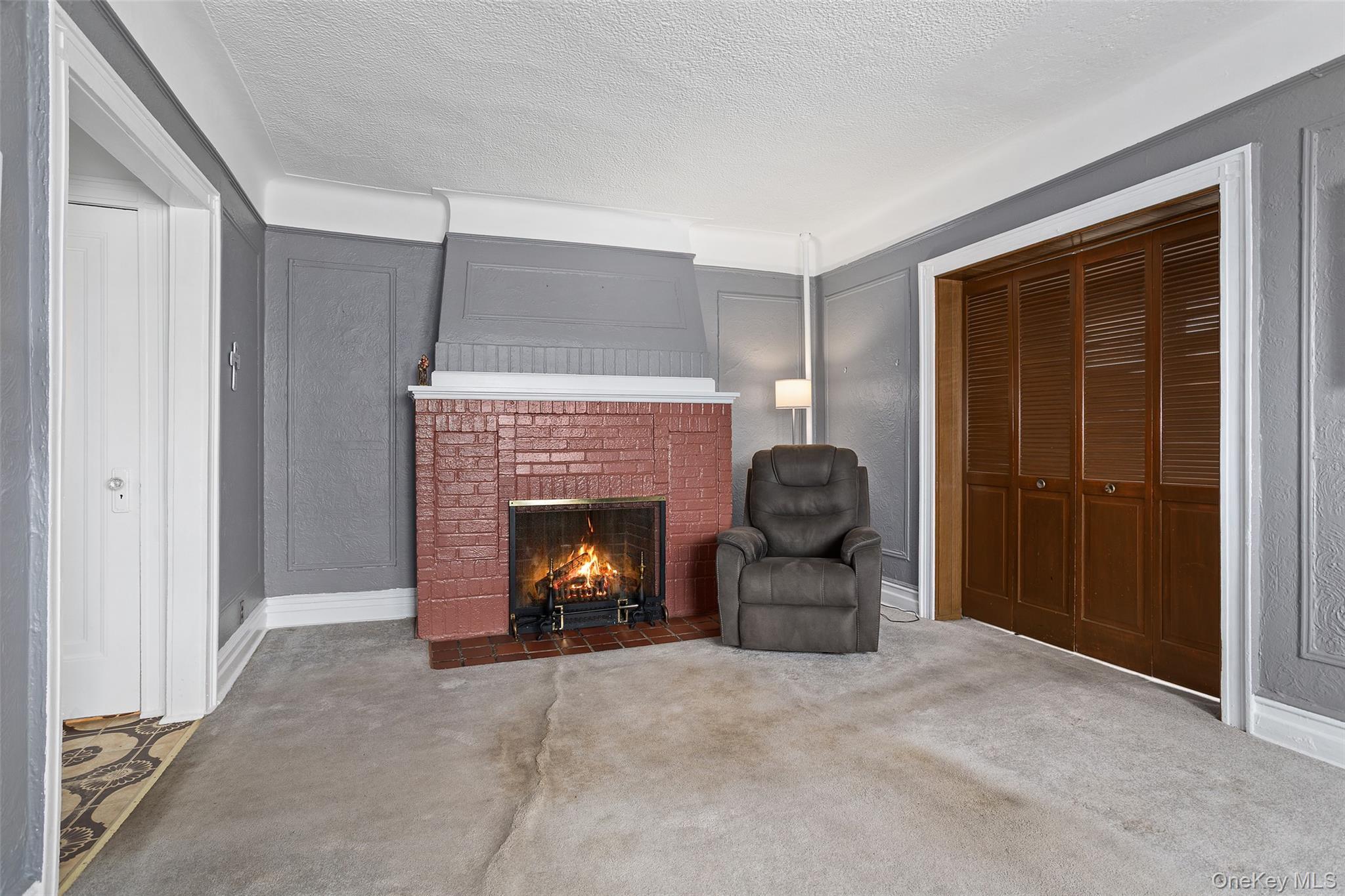 Single Family Laconia  Bronx, NY 10469, MLS-921097-8