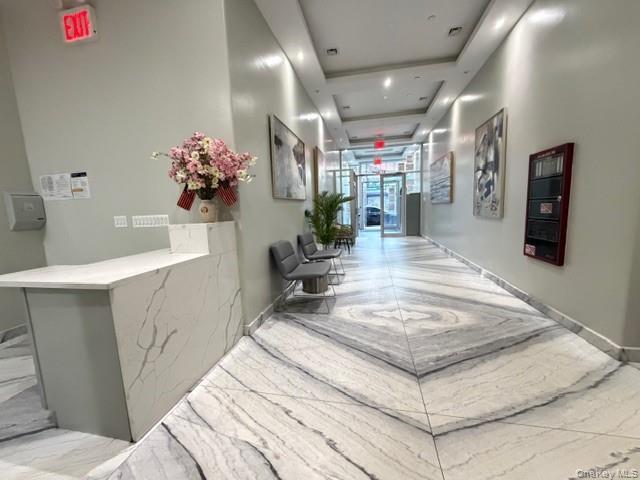 Condo Bowne  Queens, NY 11355, MLS-921144-6