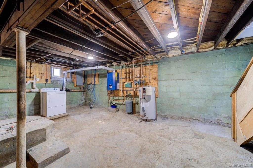 Single Family Worrall  Dutchess County, NY 12603, MLS-921165-44