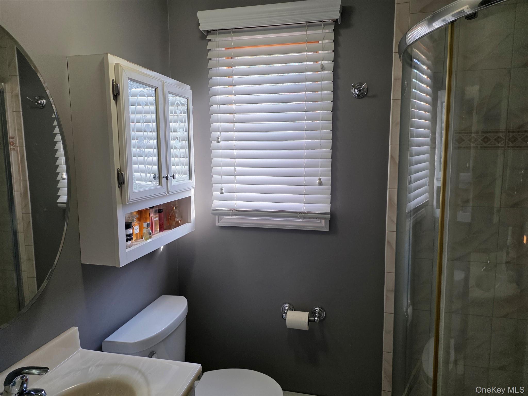 Single Family Holiday Park  Suffolk County, NY 11720, MLS-921182-15