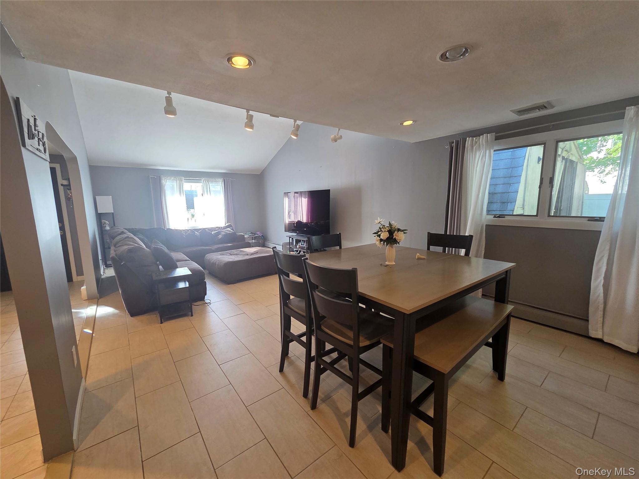 Single Family Holiday Park  Suffolk County, NY 11720, MLS-921182-6