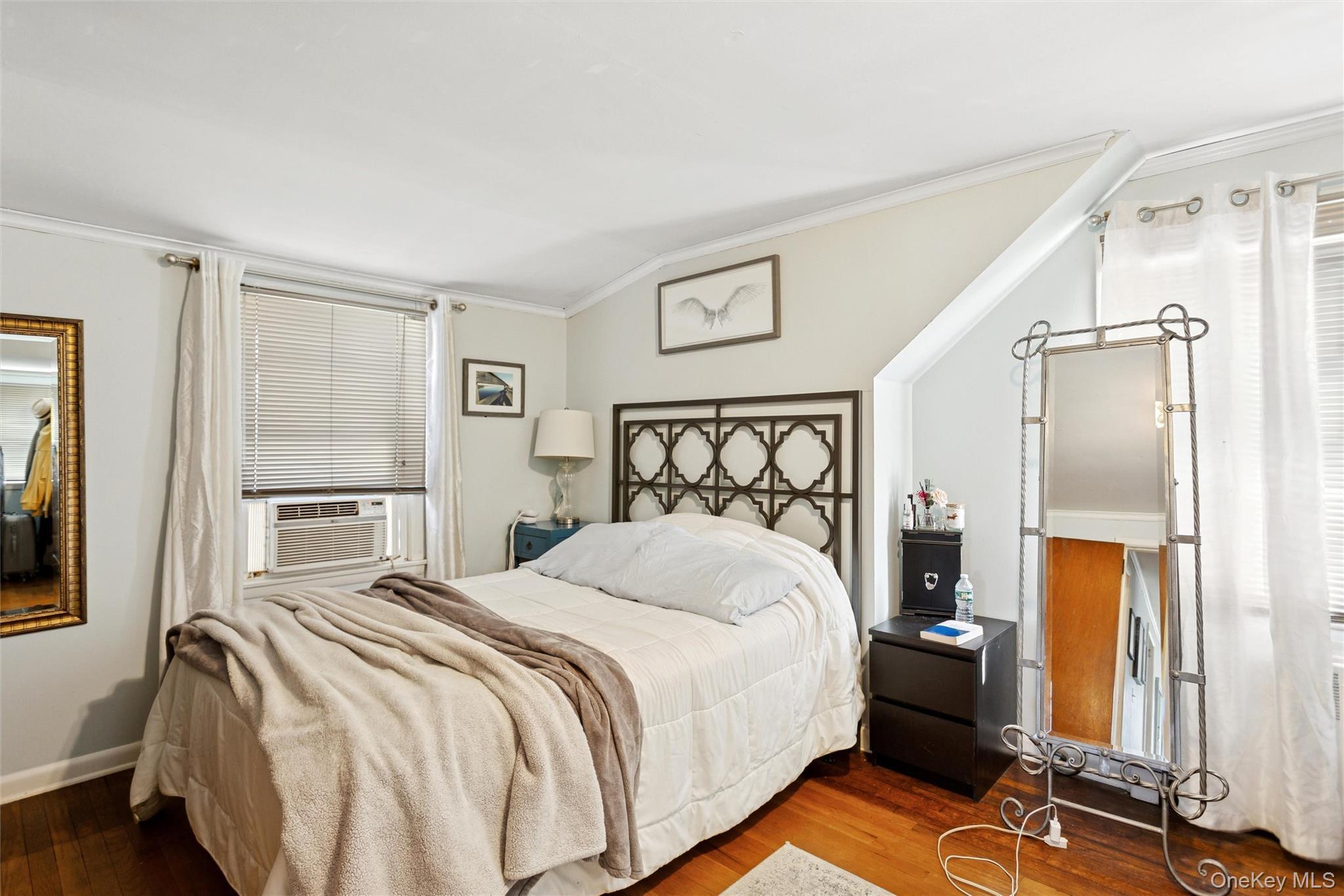 Single Family Sunset Nassau County, NY 11558, MLS-921191-19