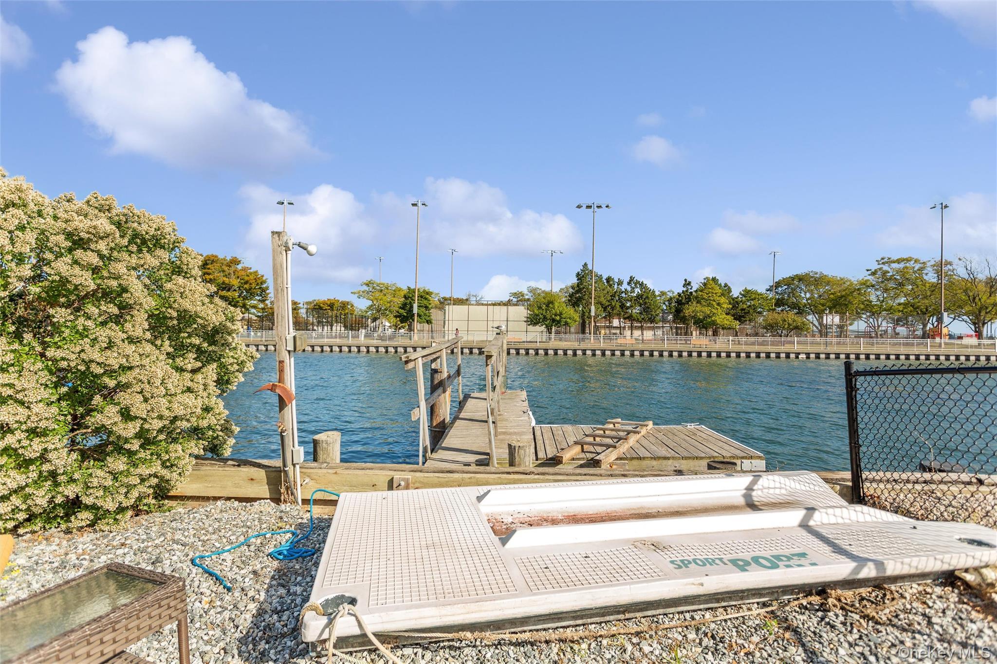 Single Family Sunset Nassau County, NY 11558, MLS-921191-5