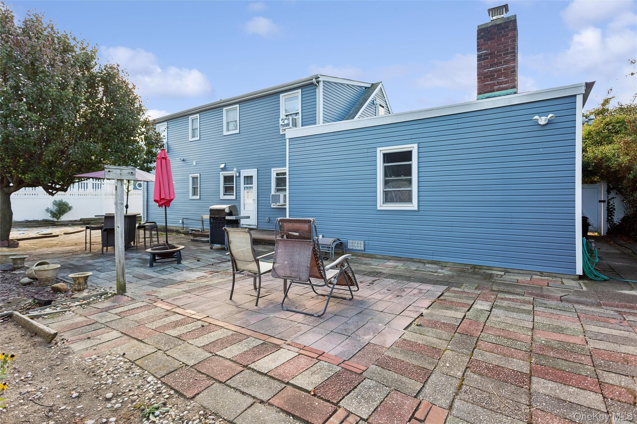 Single Family Sunset Nassau County, NY 11558, MLS-921191-7