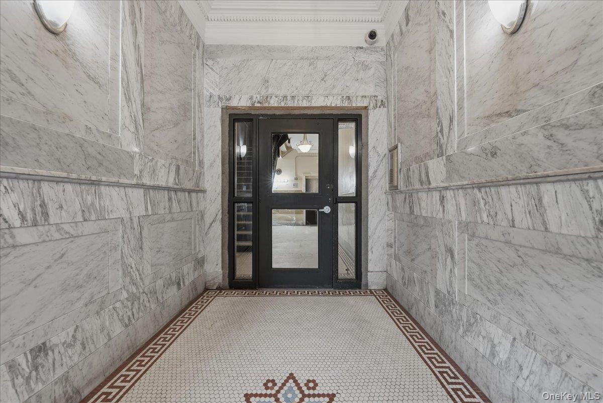 Coop 156th  Manhattan, NY 10032, MLS-921206-20