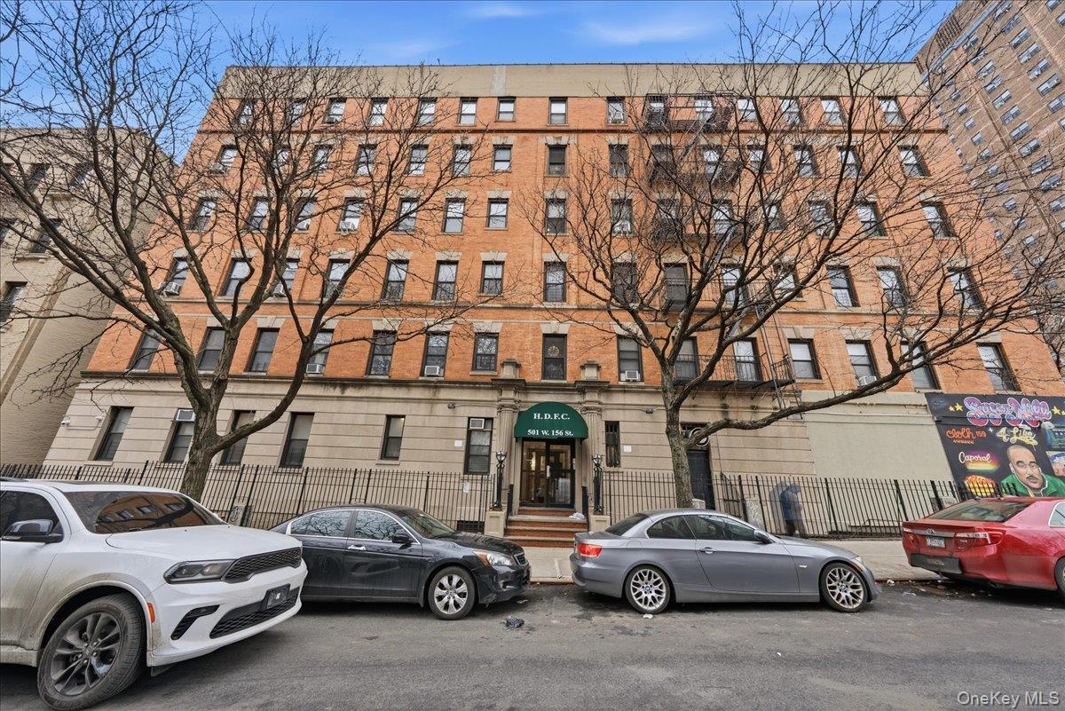 Coop 156th  Manhattan, NY 10032, MLS-921206-22