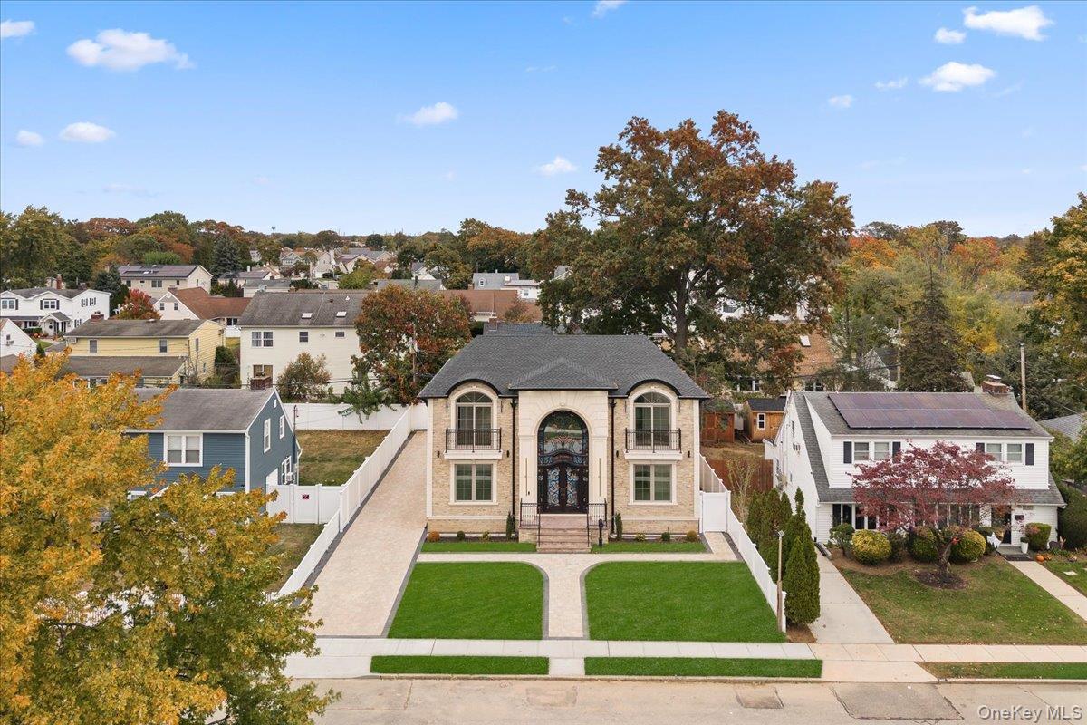 Single Family Putnam Nassau County, NY 11554, MLS-921226-37