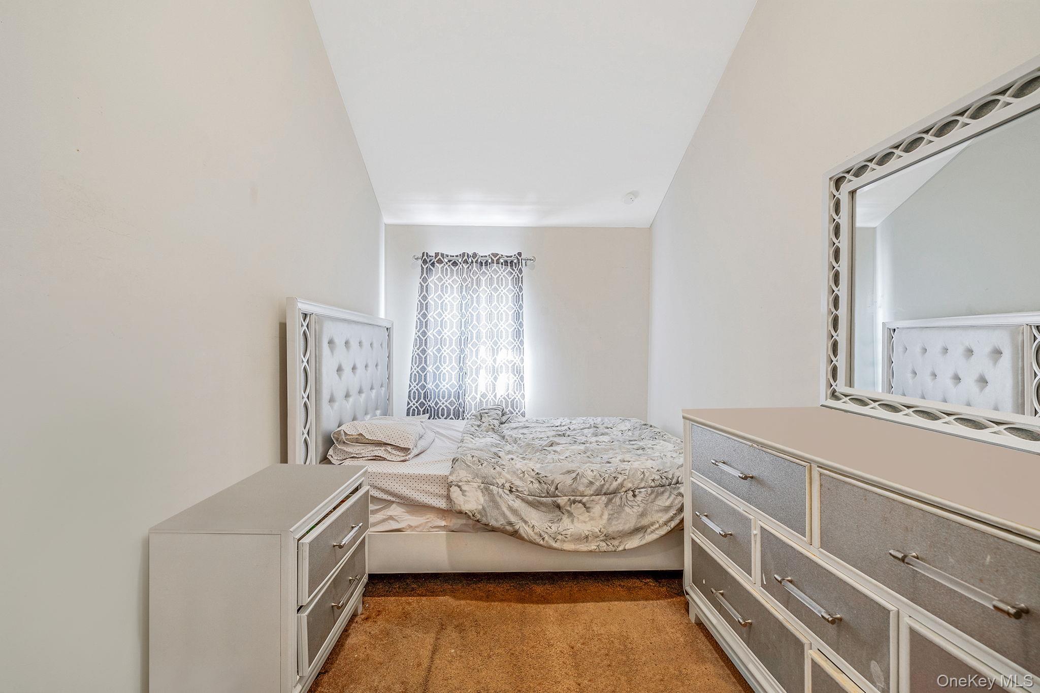 Single Family Sayville  Suffolk County, NY 11951, MLS-921230-13