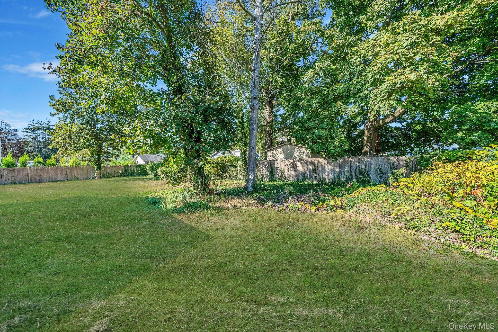 Single Family Sayville  Suffolk County, NY 11951, MLS-921230-24