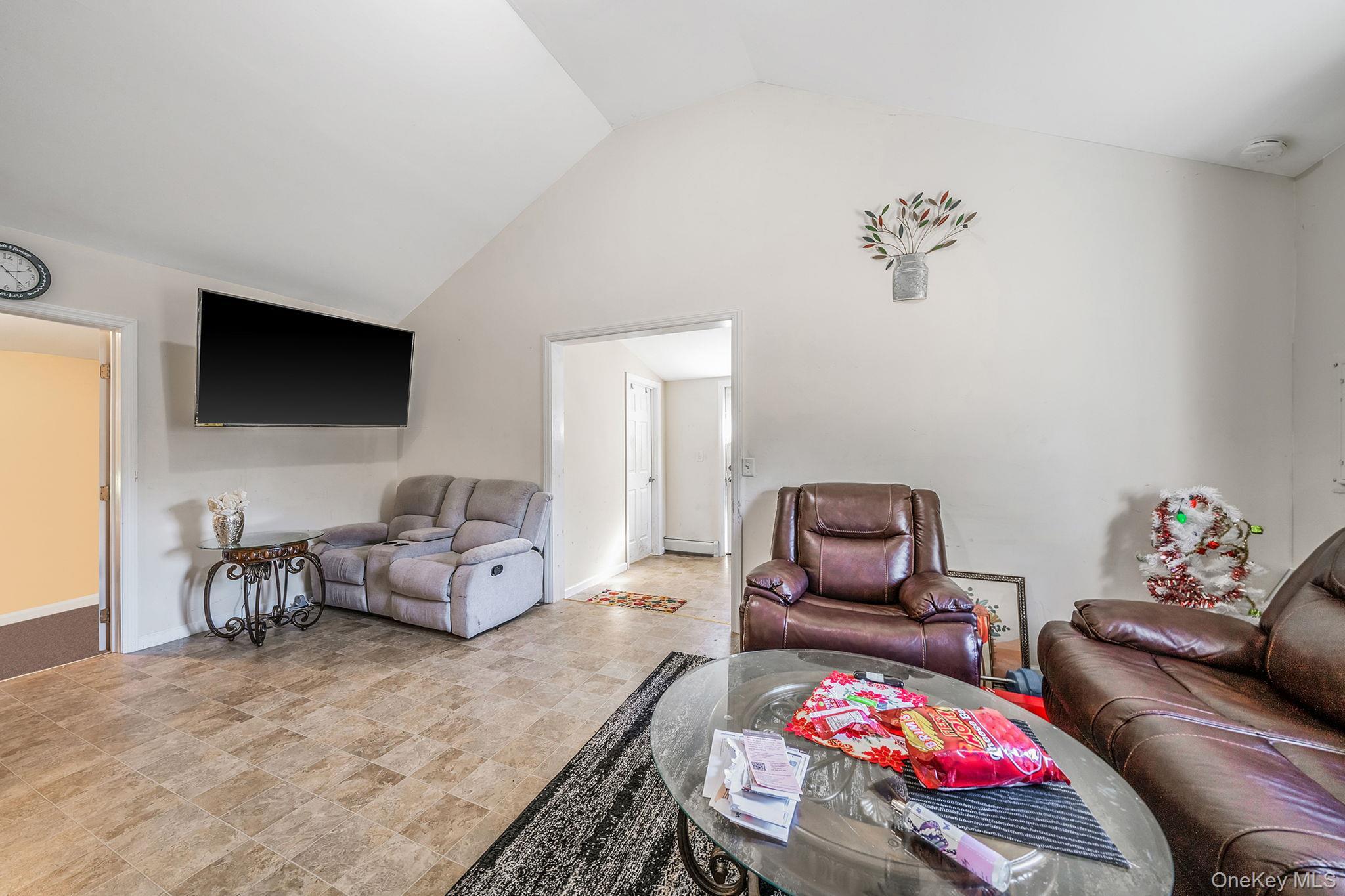 Single Family Sayville  Suffolk County, NY 11951, MLS-921230-7