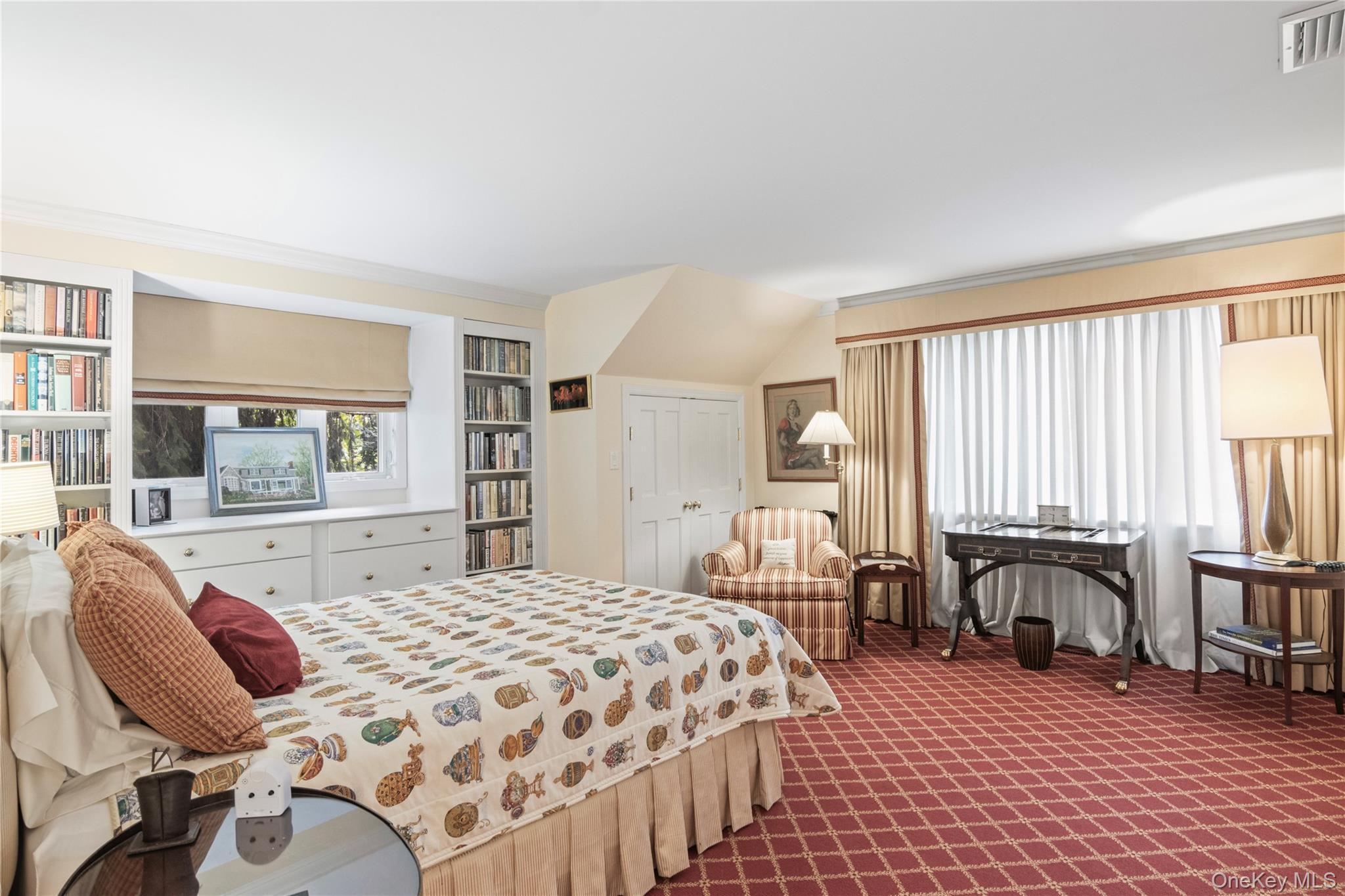 Single Family Ridge Nassau County, NY 11791, MLS-921243-16