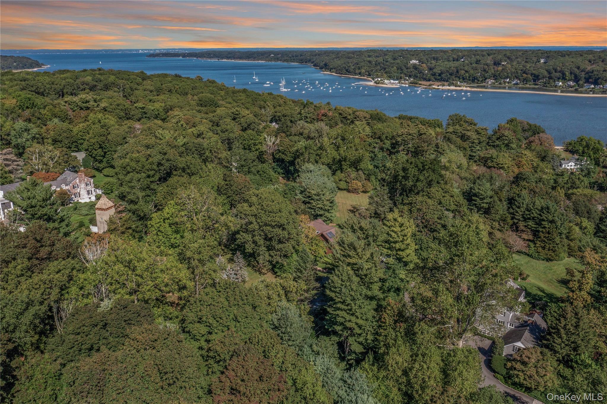 Single Family Ridge  Nassau County, NY 11791, MLS-921243-30