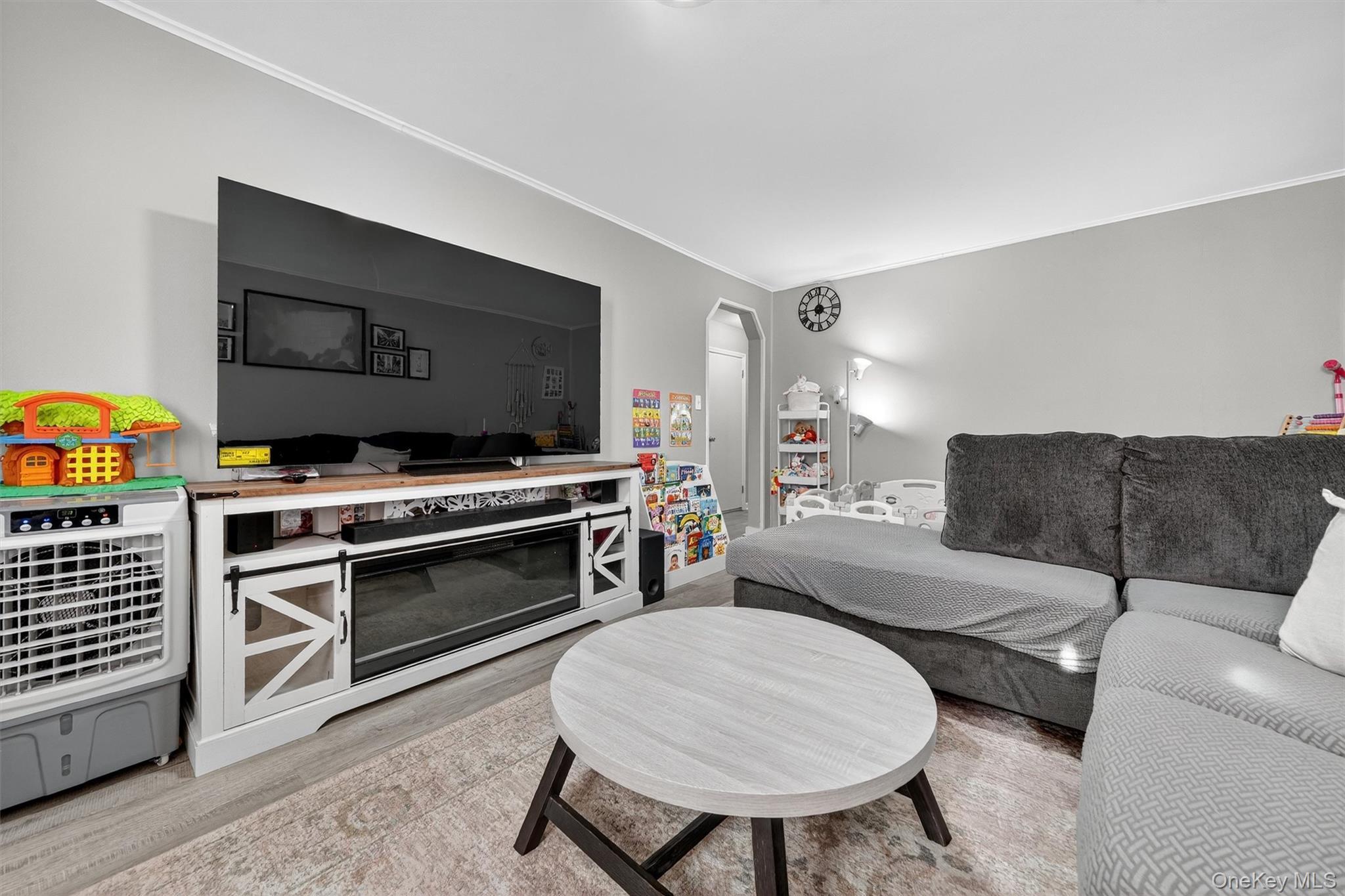 Single Family Tomlinson  Bronx, NY 10461, MLS-921244-11