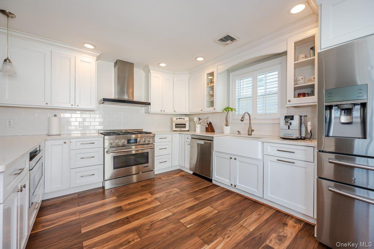 Single Family Curley Nassau County, NY 11561, MLS-921259-10