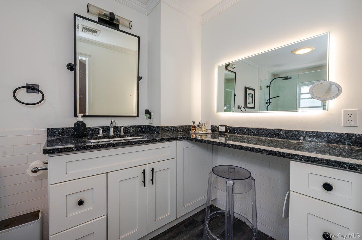 Single Family Curley Nassau County, NY 11561, MLS-921259-14