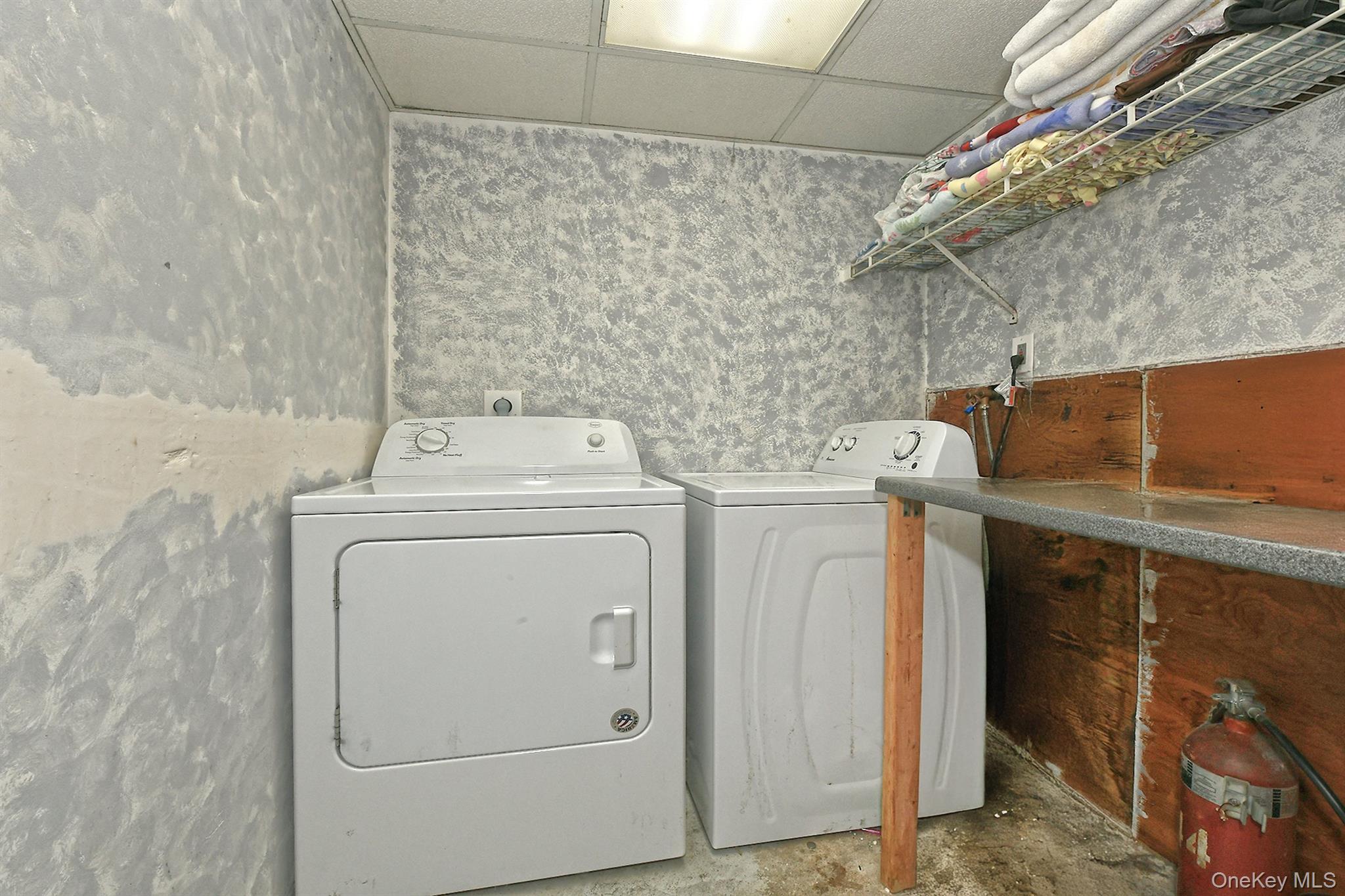 Single Family 9th Suffolk County, NY 11742, MLS-921265-14