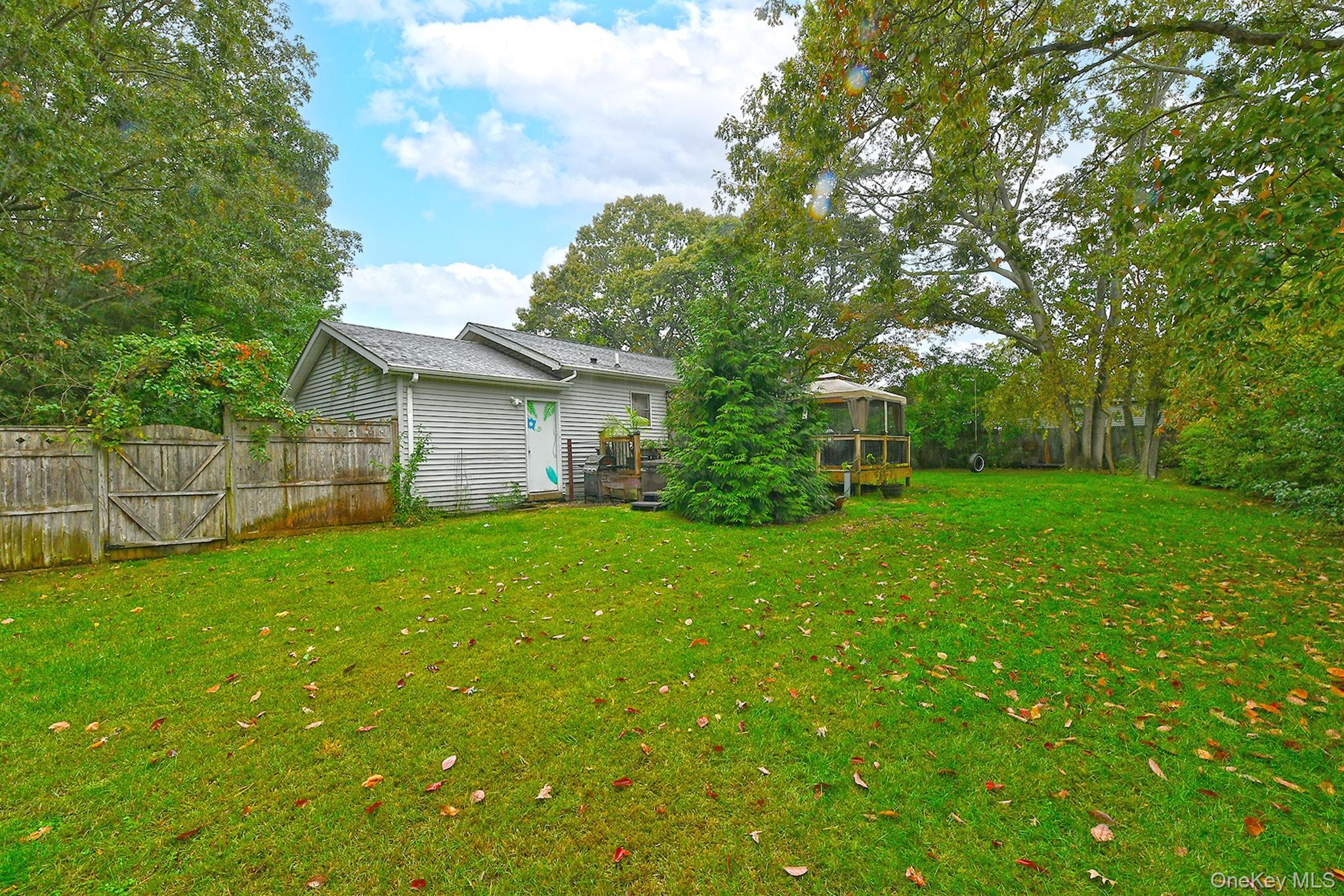 Single Family 9th Suffolk County, NY 11742, MLS-921265-17