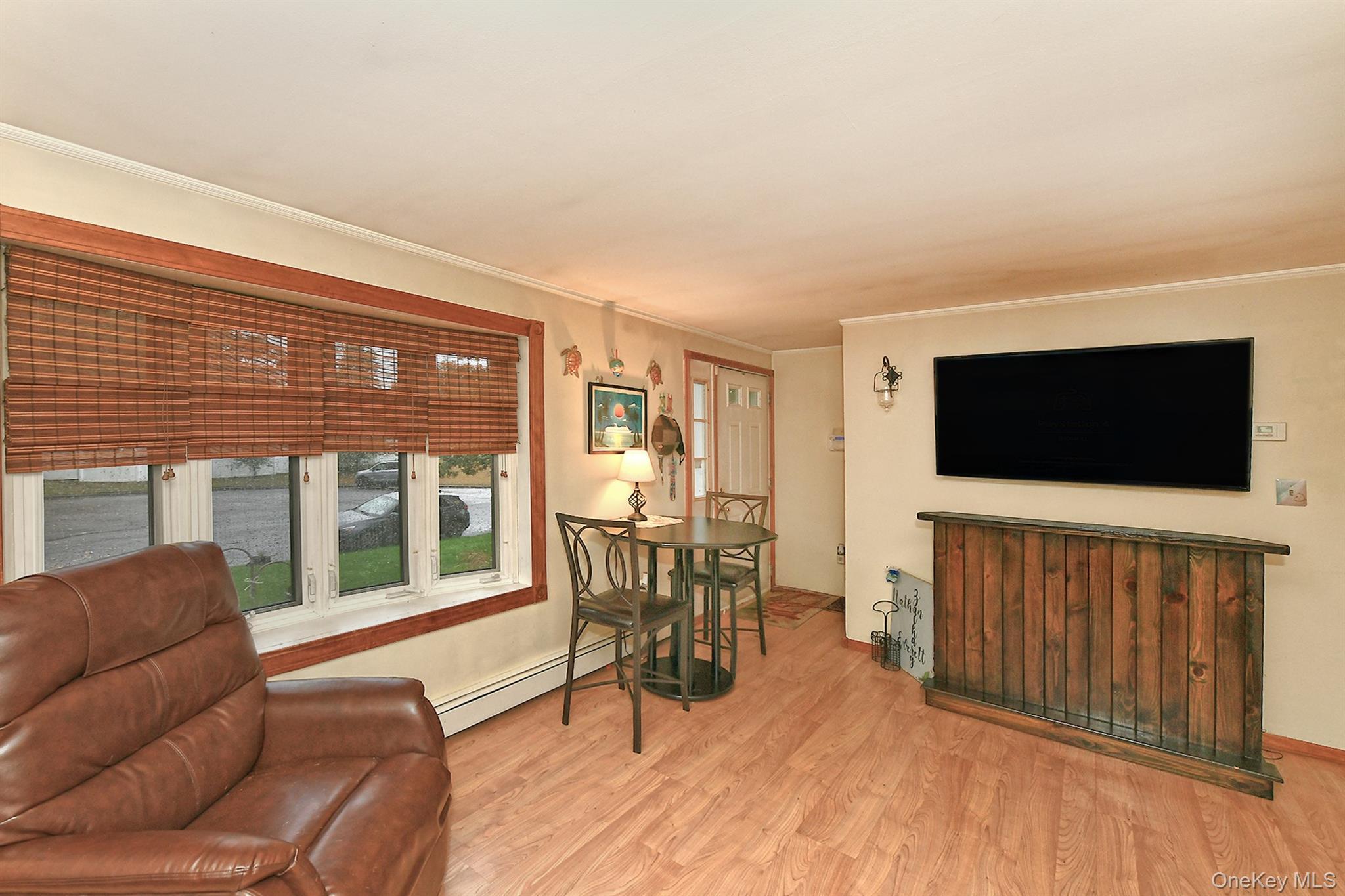 Single Family 9th Suffolk County, NY 11742, MLS-921265-3