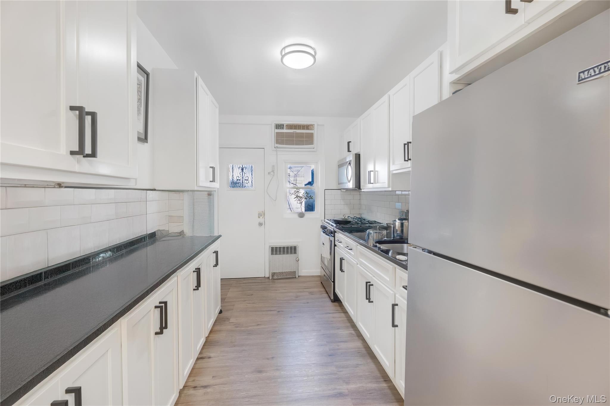 Single Family 61st Brooklyn, NY 11204, MLS-921271-3