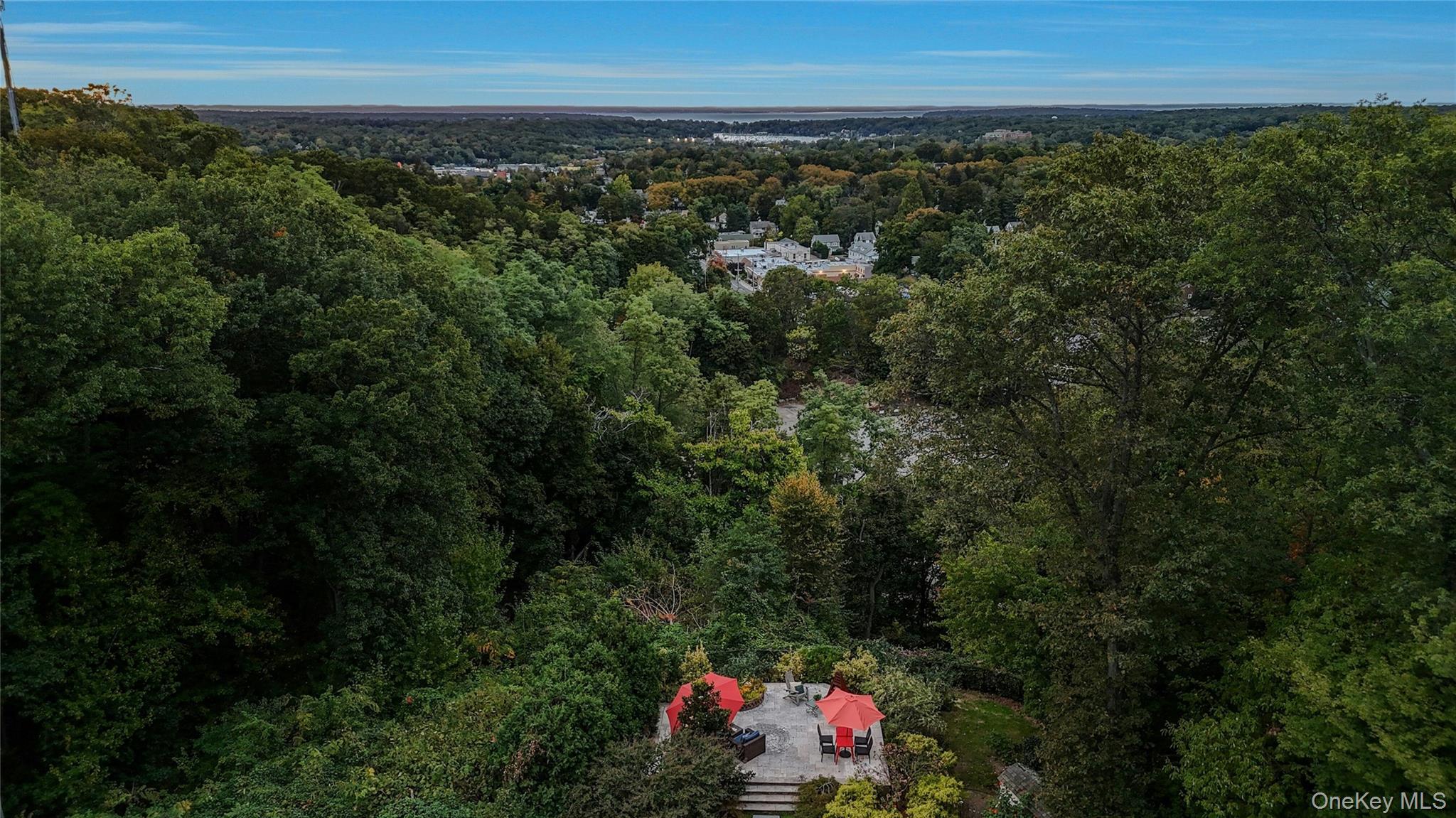 Single Family Semon Suffolk County, NY 11743, MLS-921274-18