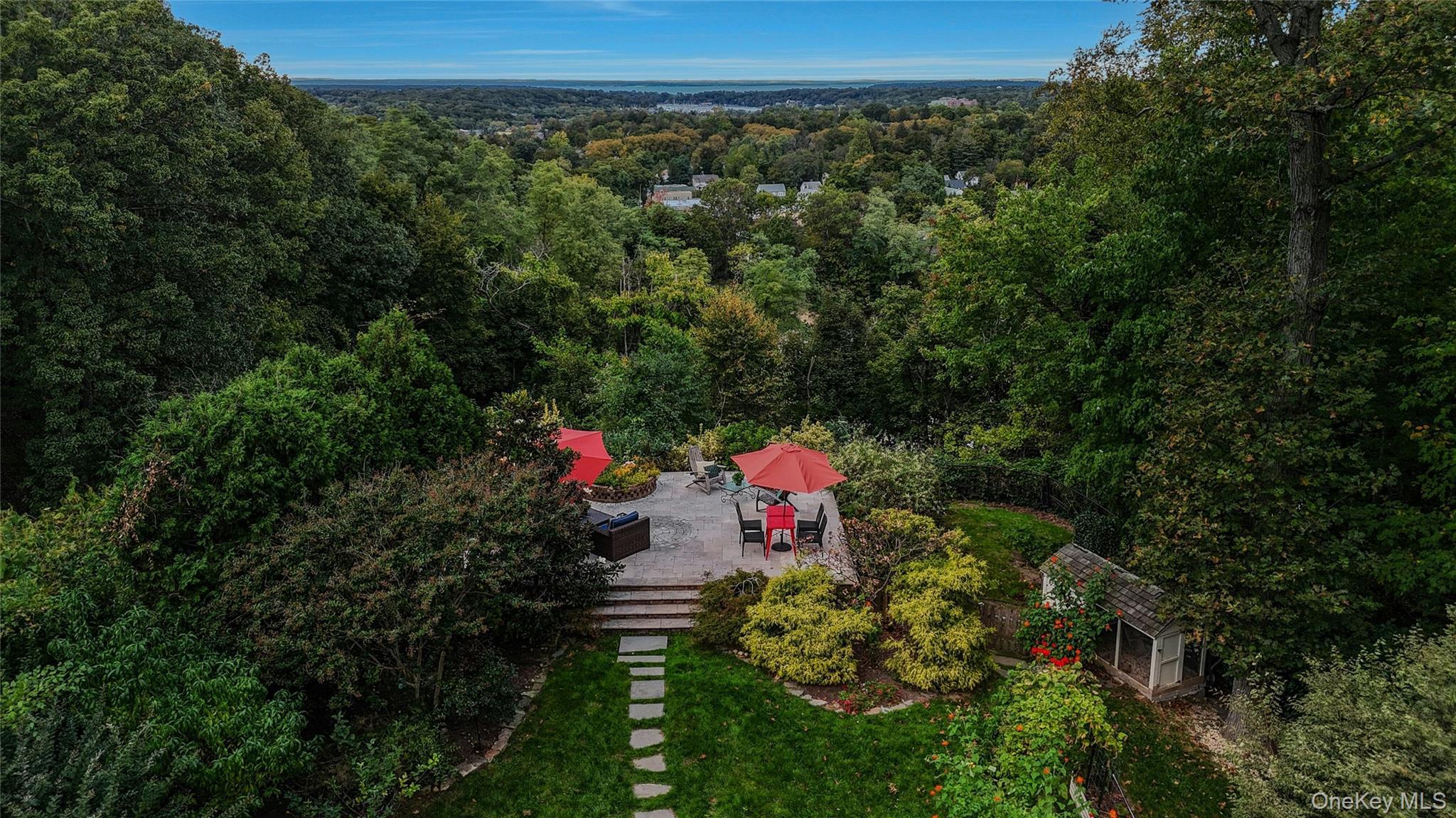 Single Family Semon Suffolk County, NY 11743, MLS-921274-3