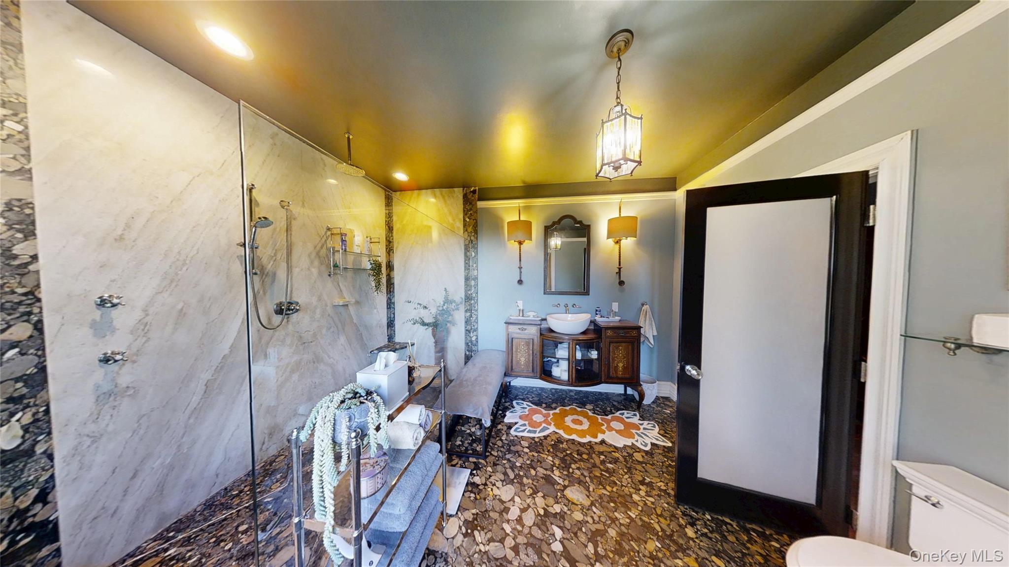 Single Family Semon Suffolk County, NY 11743, MLS-921274-8