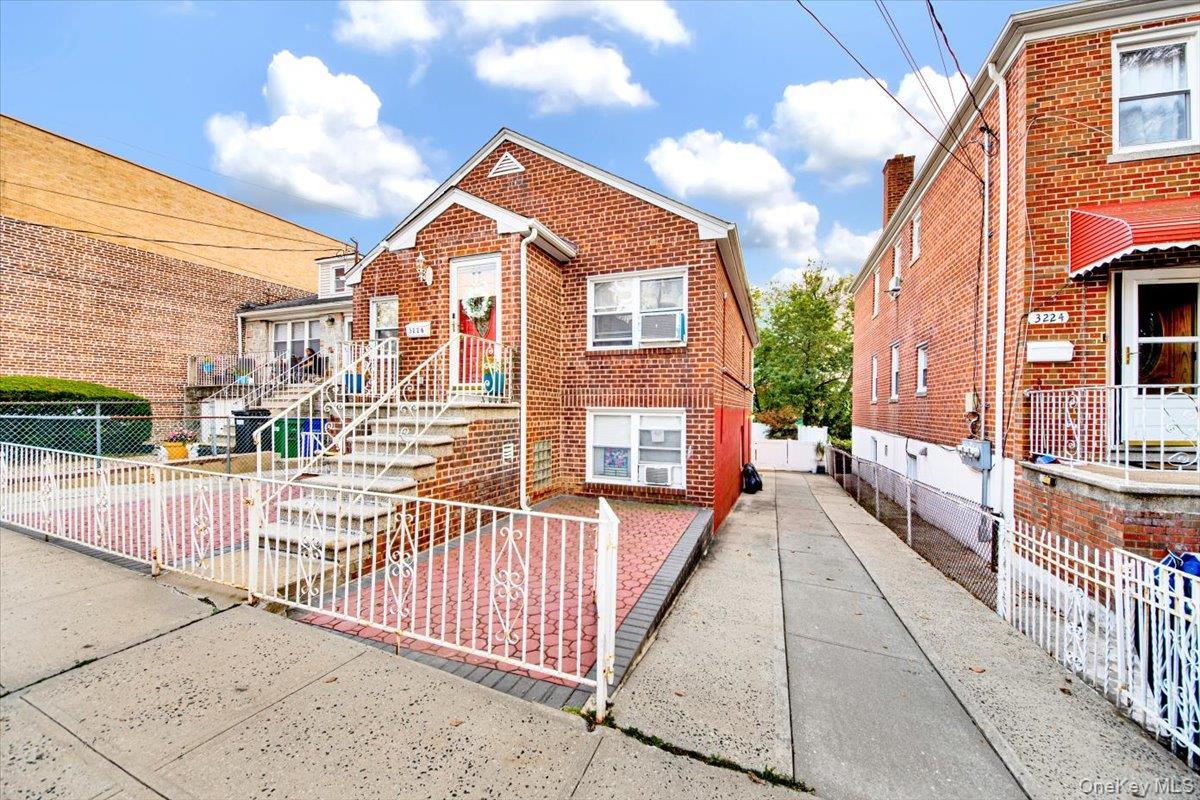 Single Family Ampere  Bronx, NY 10465, MLS-921286-2