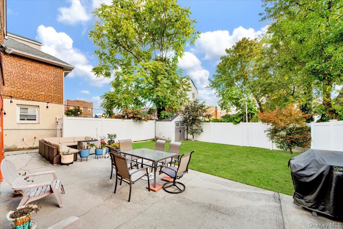 Single Family Ampere  Bronx, NY 10465, MLS-921286-3